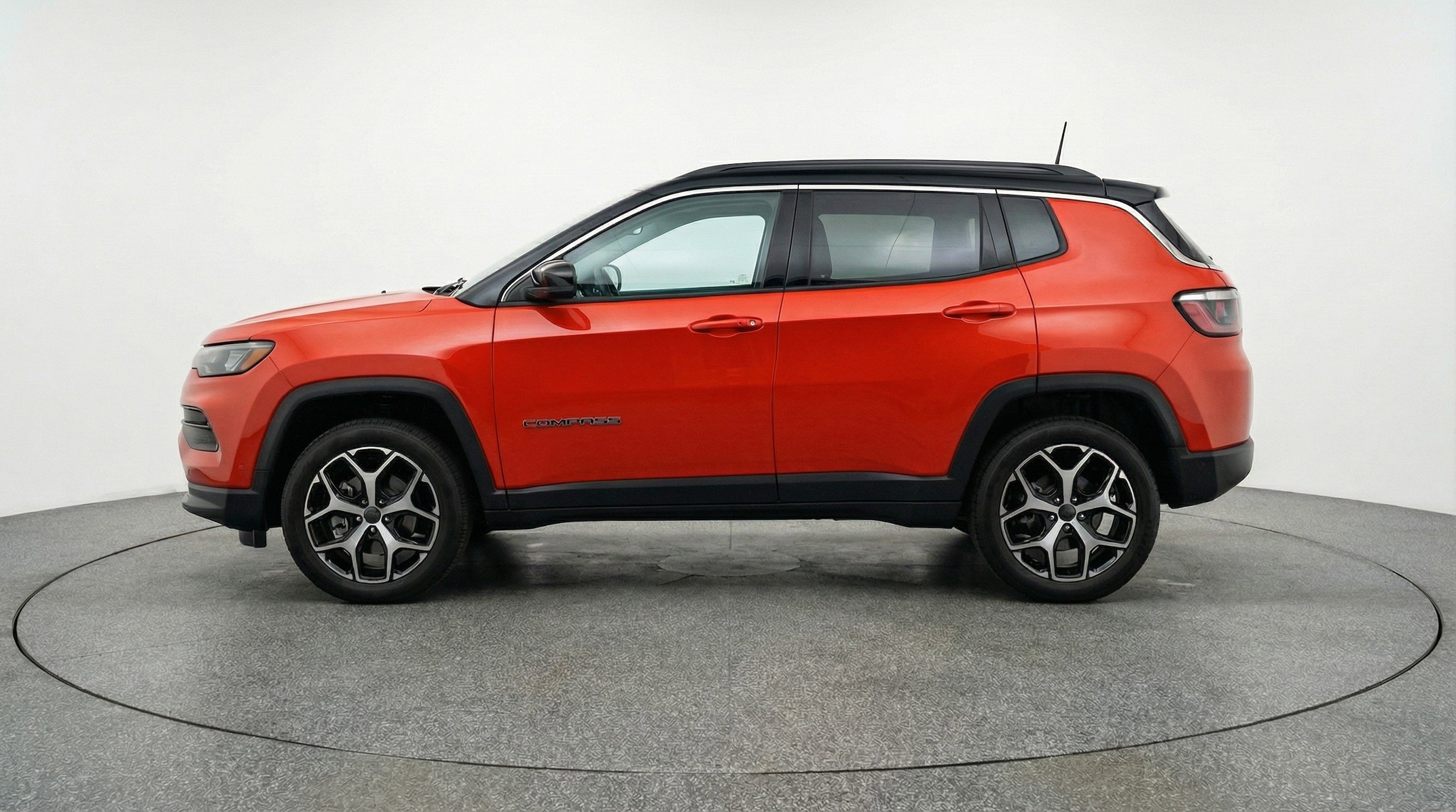 Thumbnail: 2025 Jeep Compass - 3