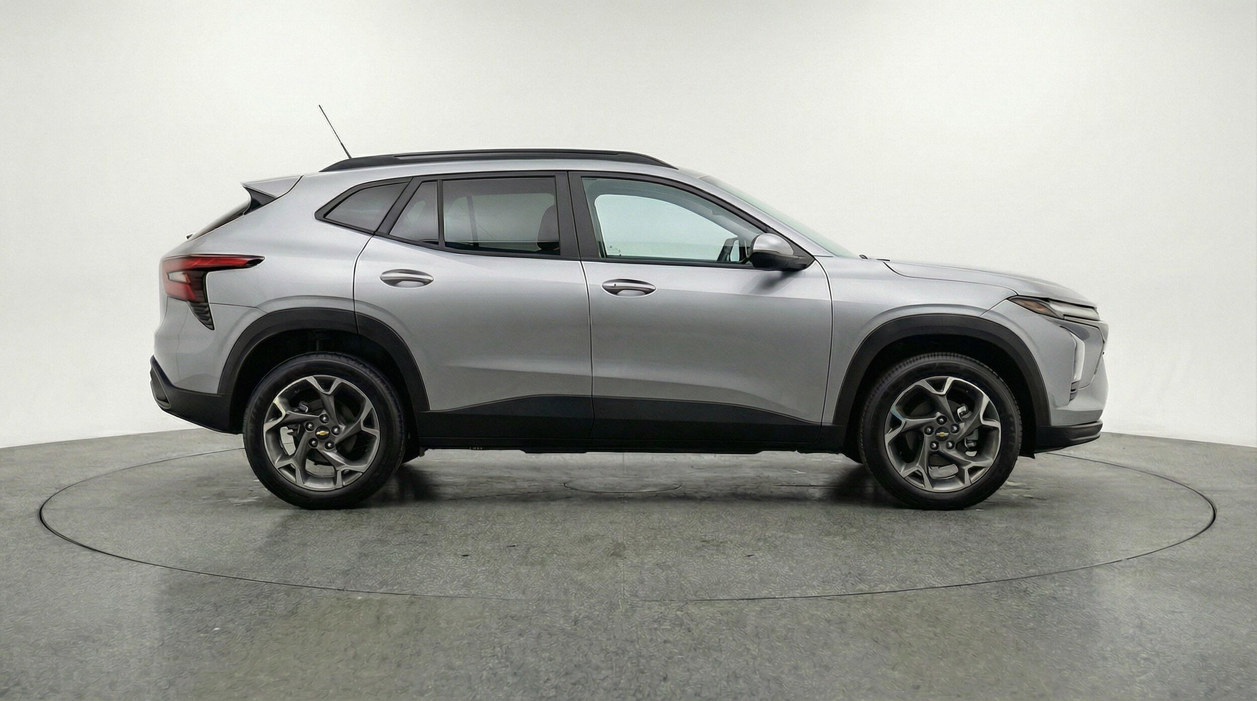 Thumbnail: 2025 Chevrolet Trax - 9