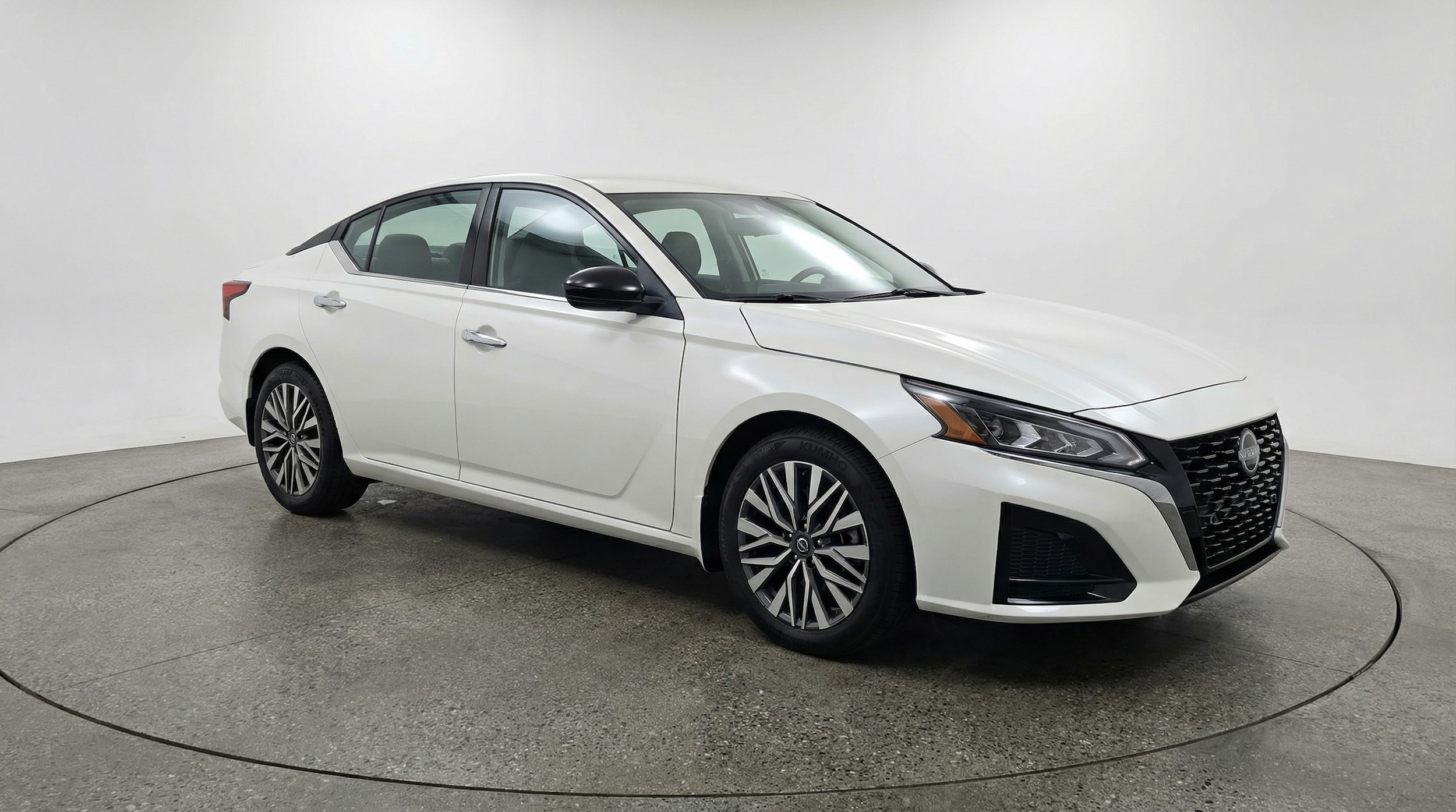 Thumbnail: 2025 Nissan Altima - 1