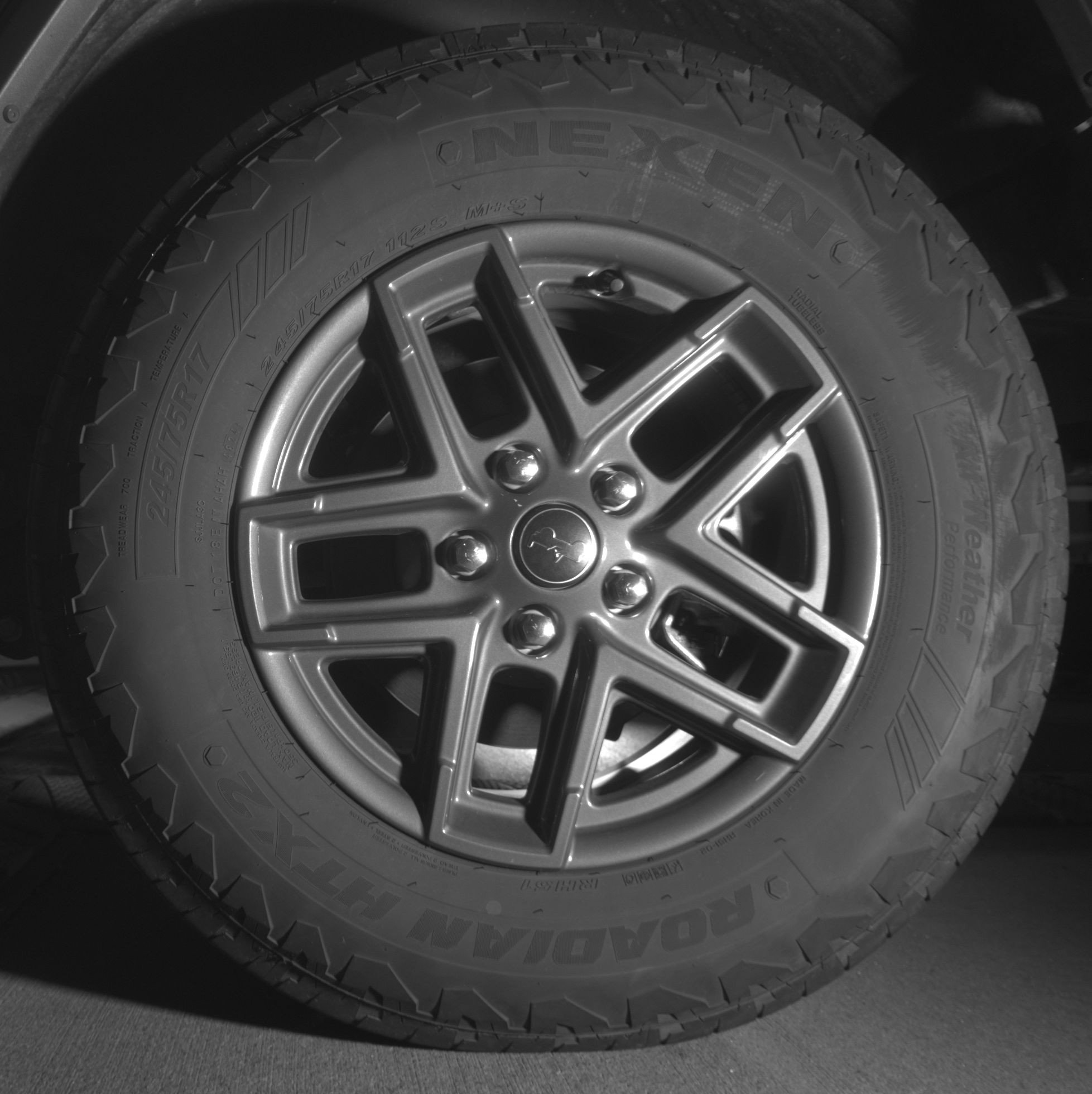Thumbnail: 2025 Jeep Wrangler - 13