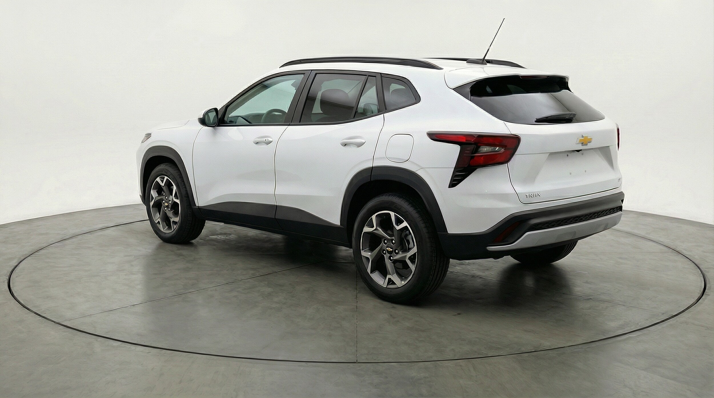 Thumbnail: 2025 Chevrolet Trax - 5