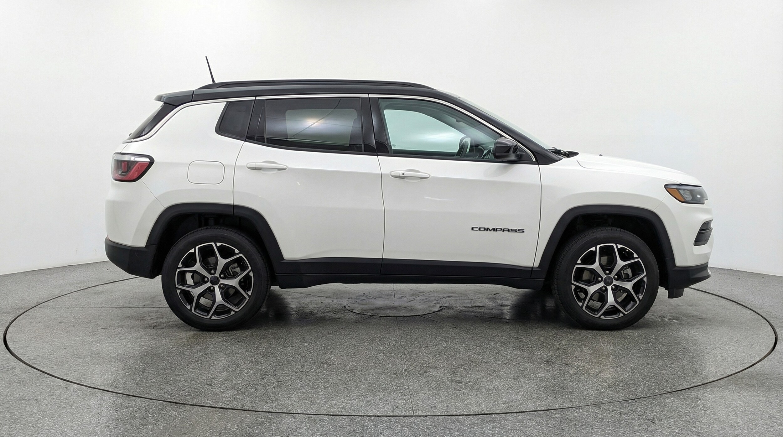 Thumbnail: 2025 Jeep Compass - 8
