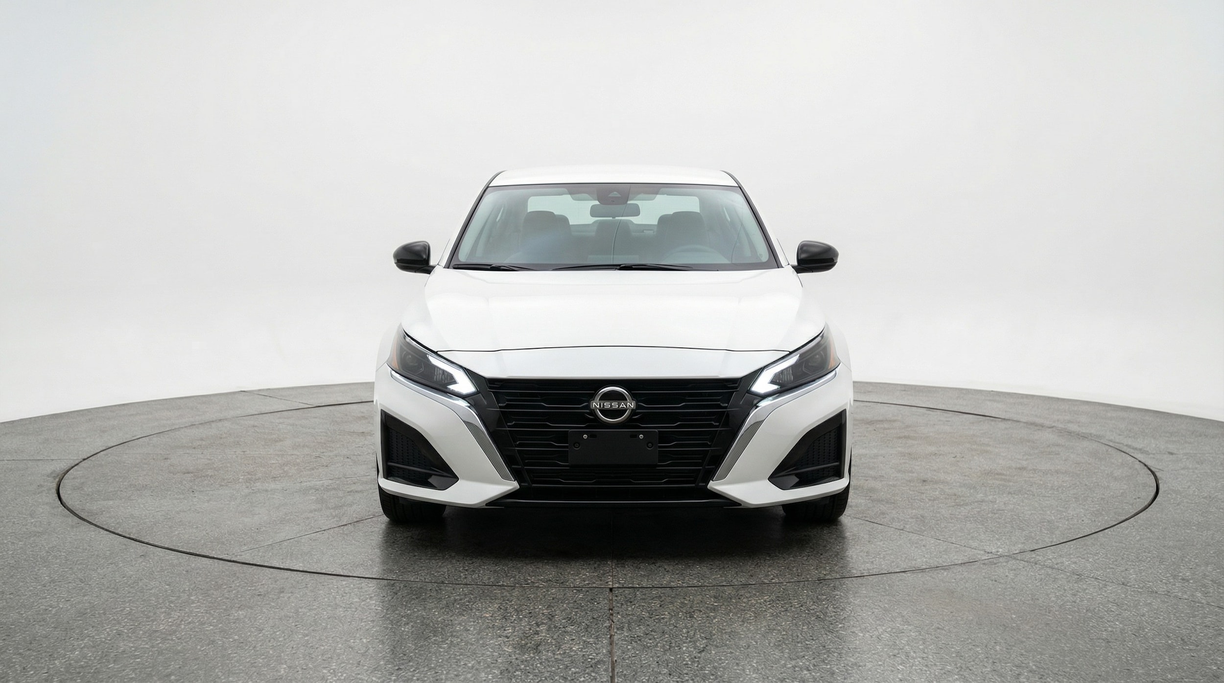 Thumbnail: 2025 Nissan Altima - 2