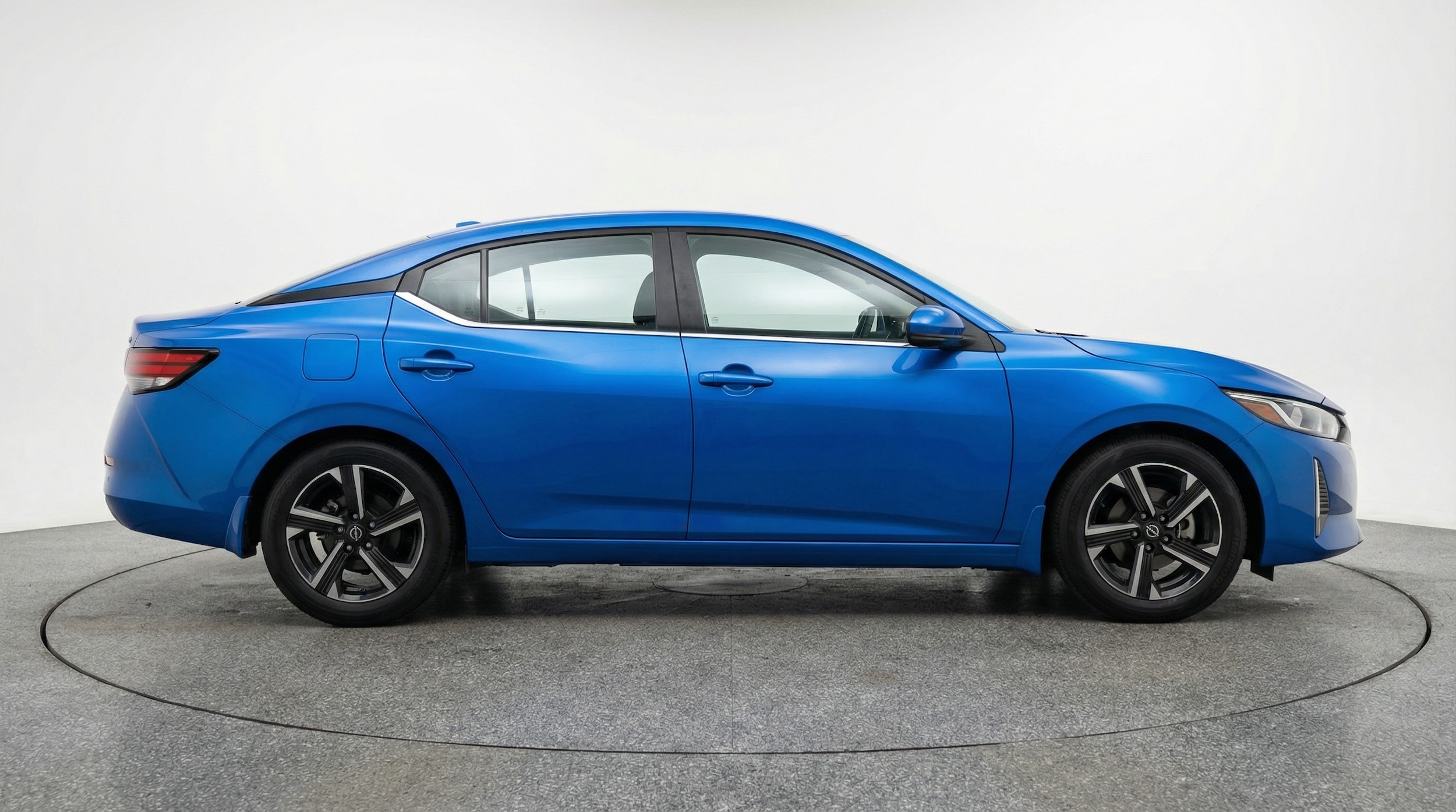 Thumbnail: 2025 Nissan Sentra - 8