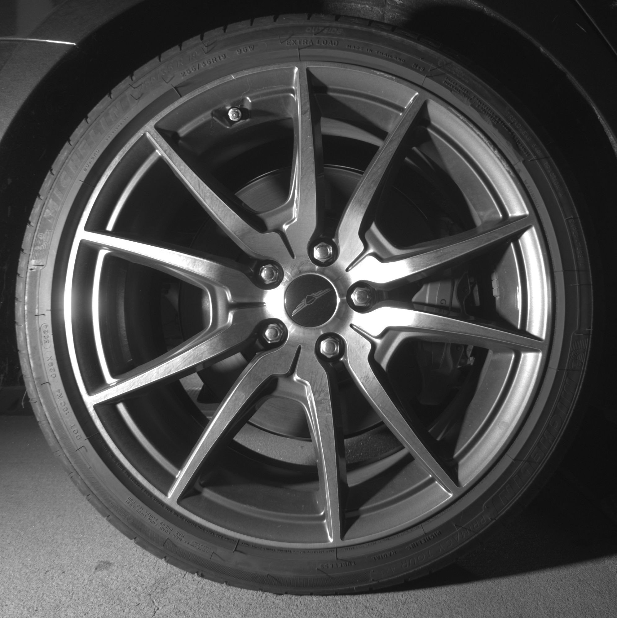 Thumbnail: 2025 Genesis G70 - 14