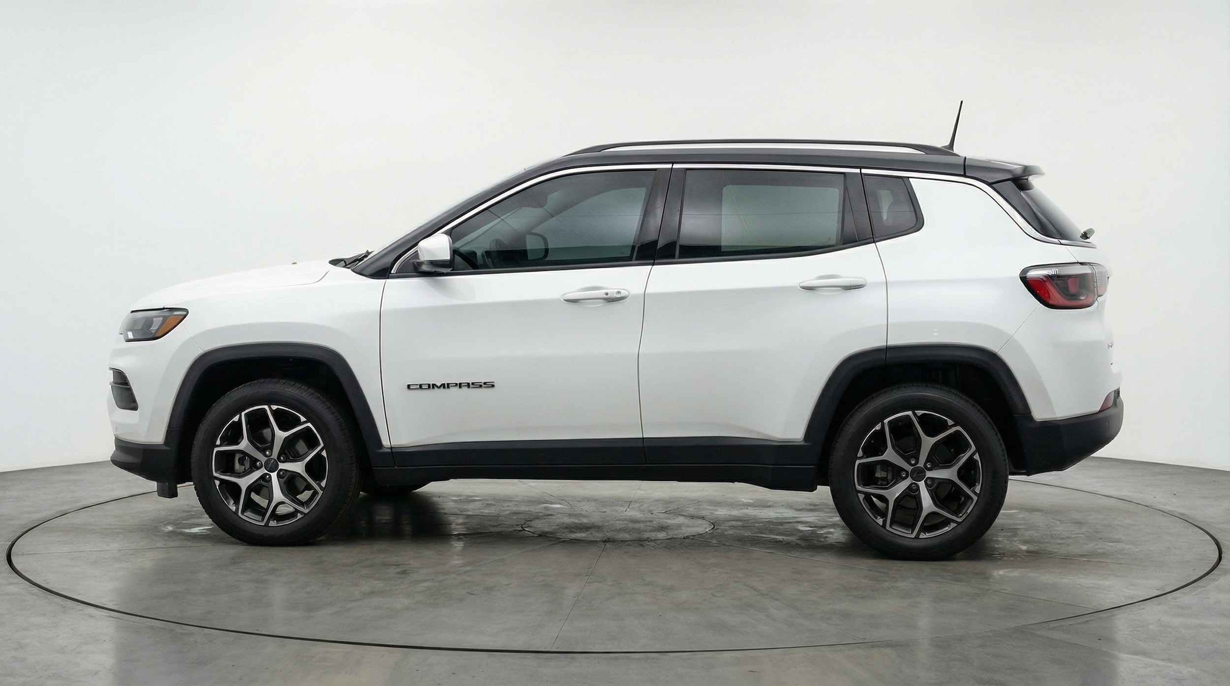 Thumbnail: 2025 Jeep Compass - 4