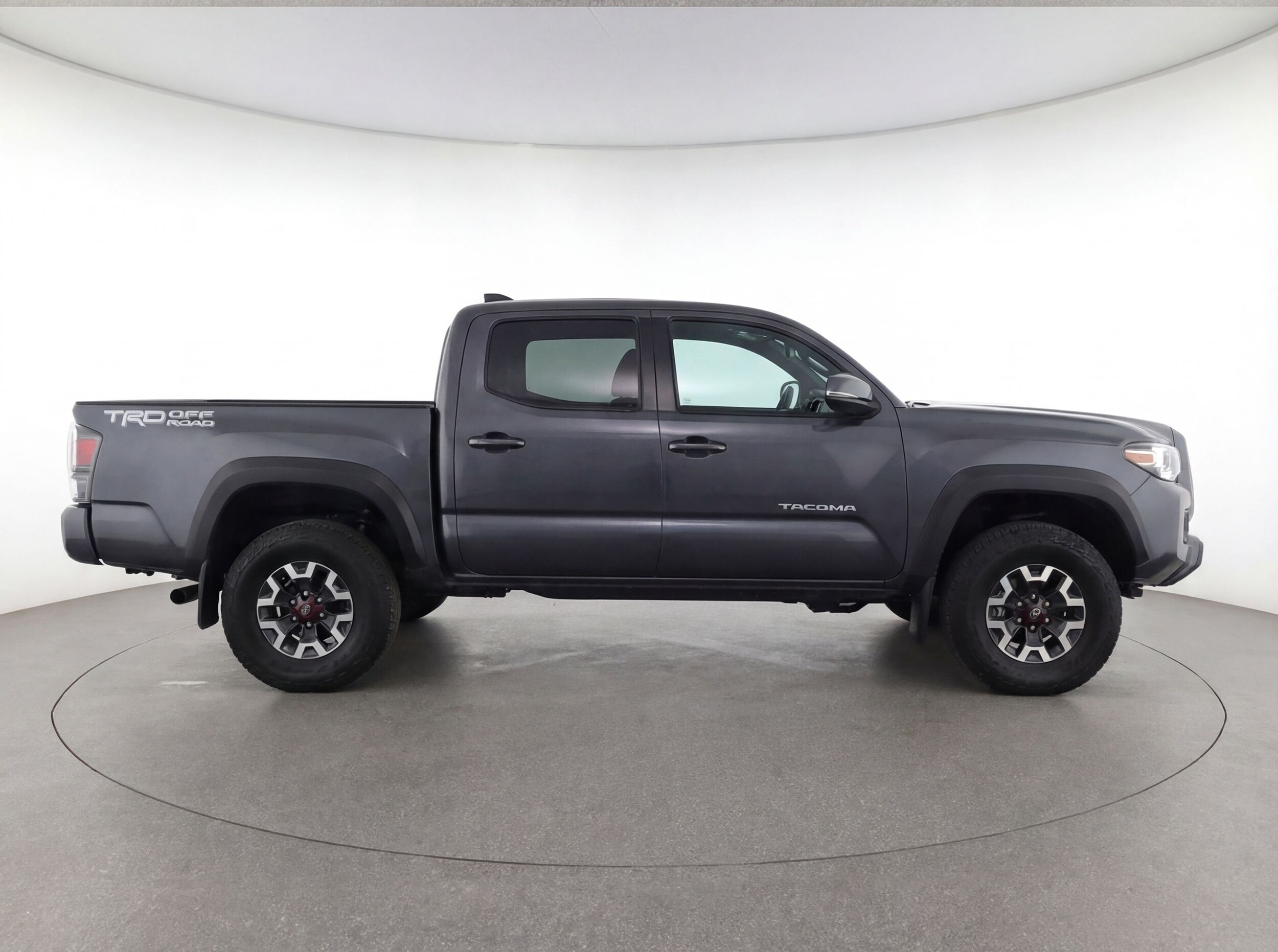 Thumbnail: 2025 Toyota Tacoma - 9