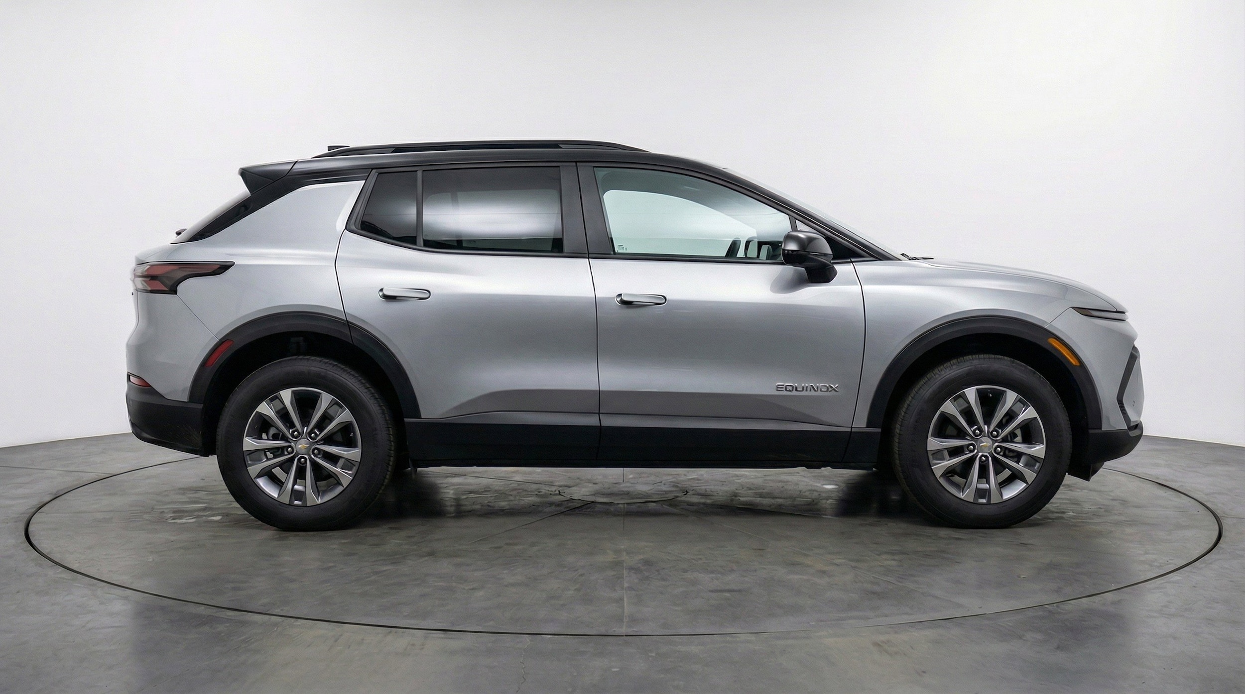 Thumbnail: 2025 Chevrolet Equinox - 9