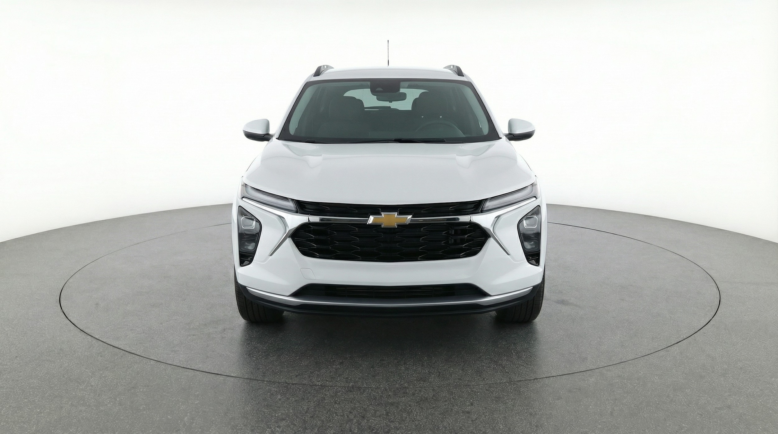 Thumbnail: 2025 Chevrolet Trax - 2