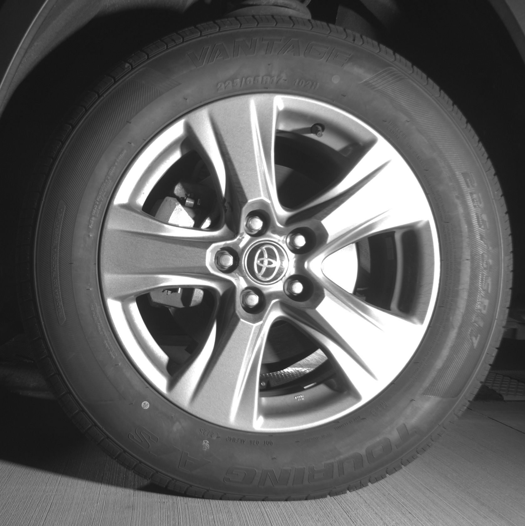 Thumbnail: 2024 Toyota RAV4 - 9