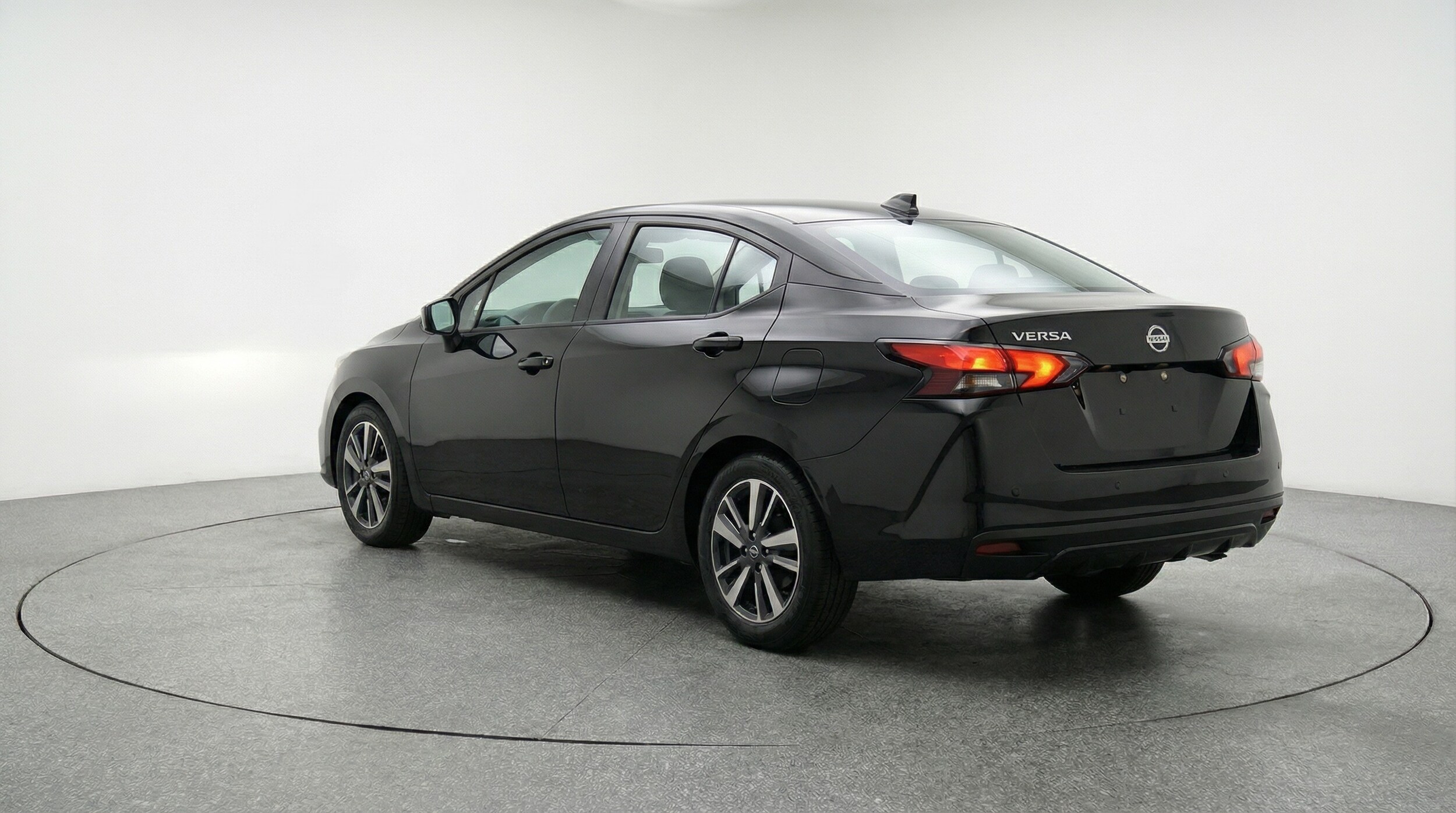 Thumbnail: 2025 Nissan Versa - 5