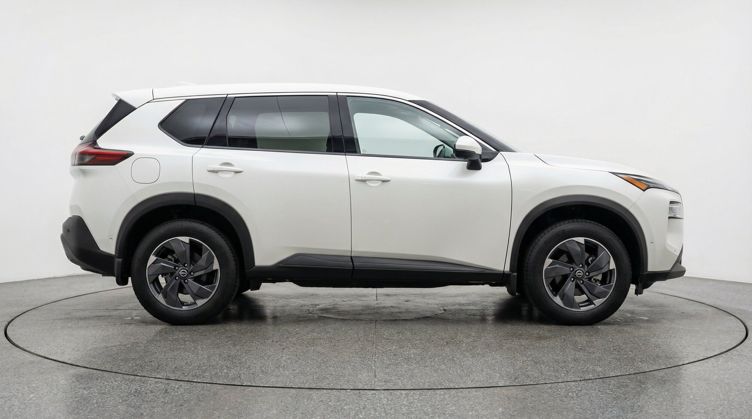 Thumbnail: 2025 Nissan Rogue - 11