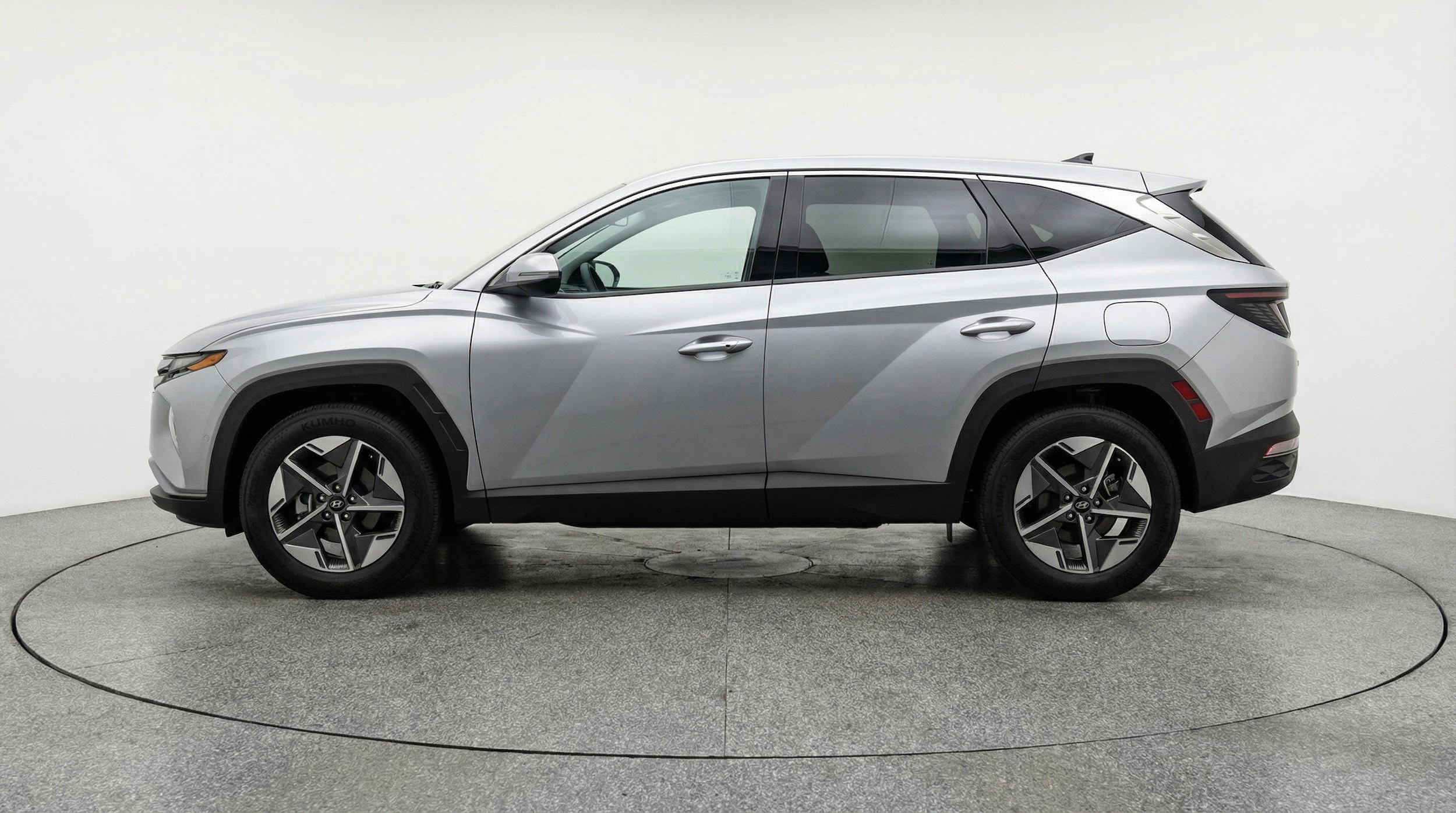 Thumbnail: 2025 Hyundai Tucson - 3