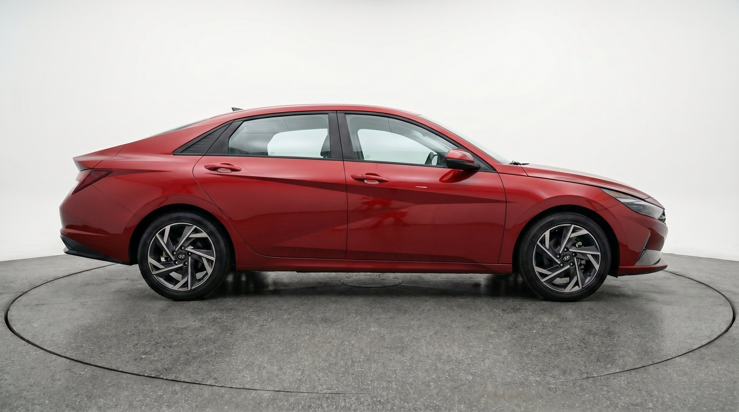 Thumbnail: 2025 Hyundai Elantra - 9