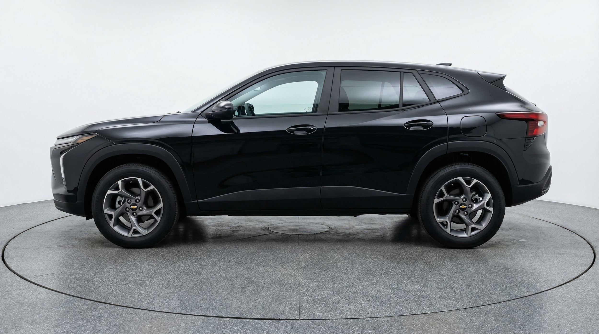 Thumbnail: 2025 Chevrolet Trax - 4