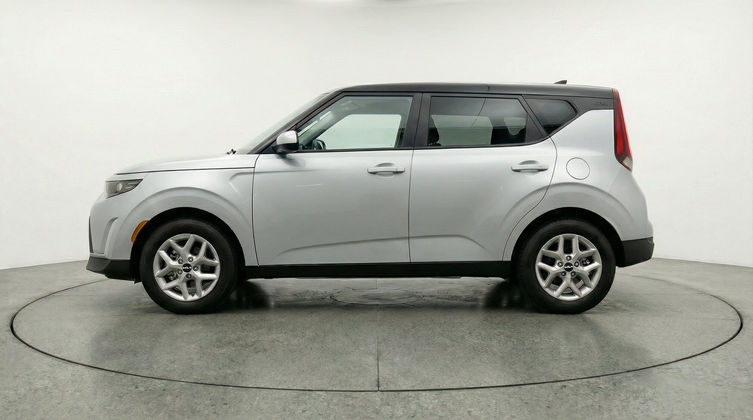 Thumbnail: 2025 Kia Soul - 3