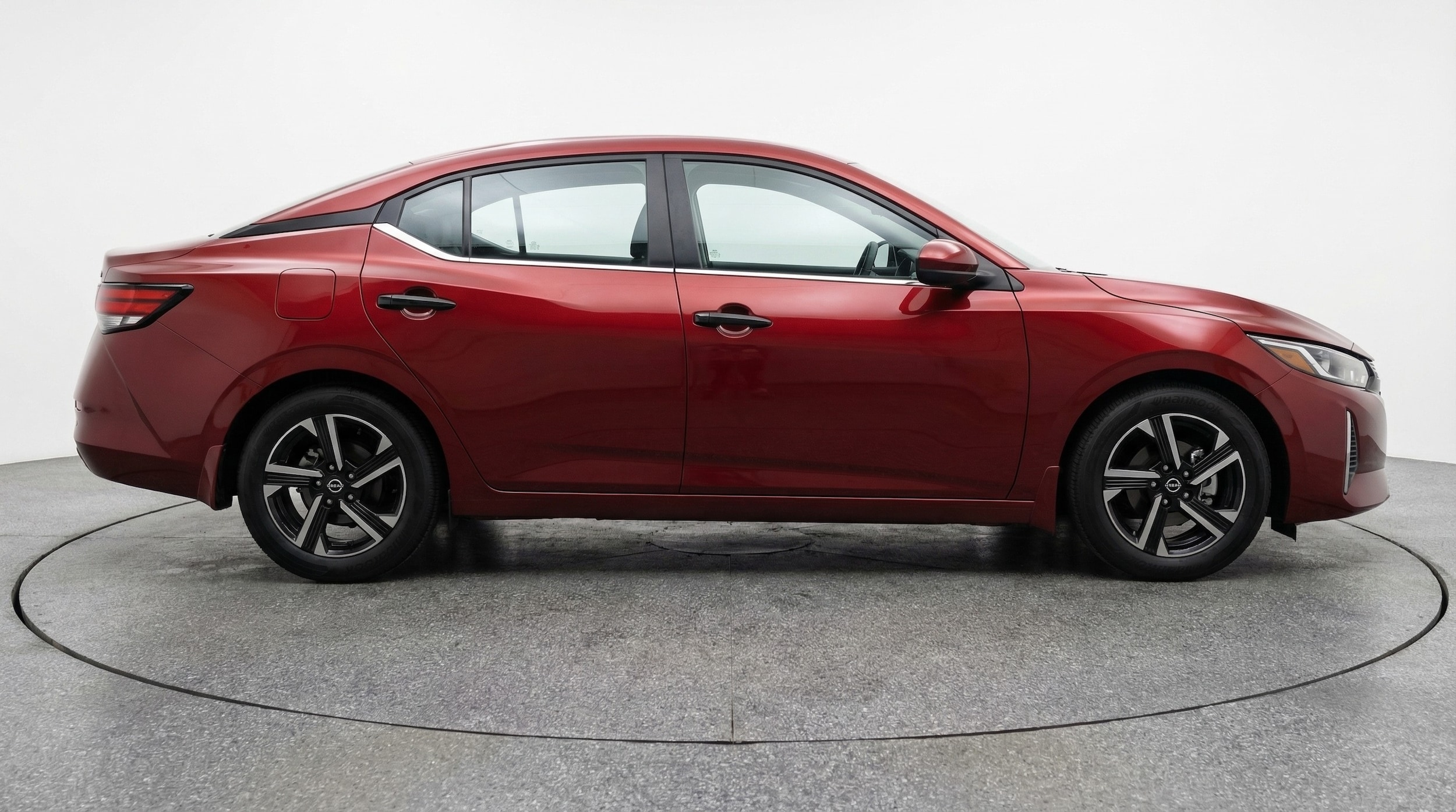 Thumbnail: 2025 Nissan Sentra - 8