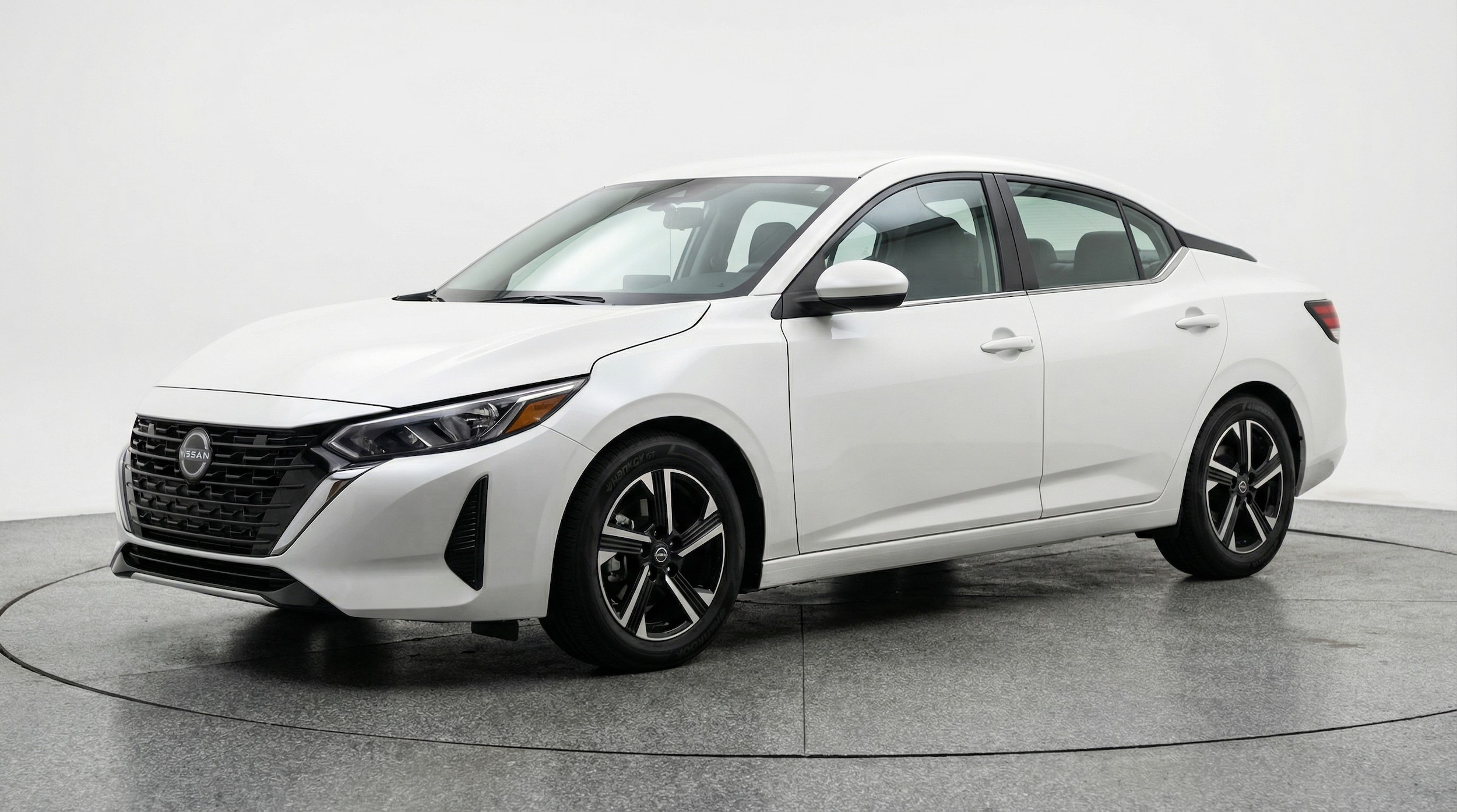 Thumbnail: 2025 Nissan Sentra - 3