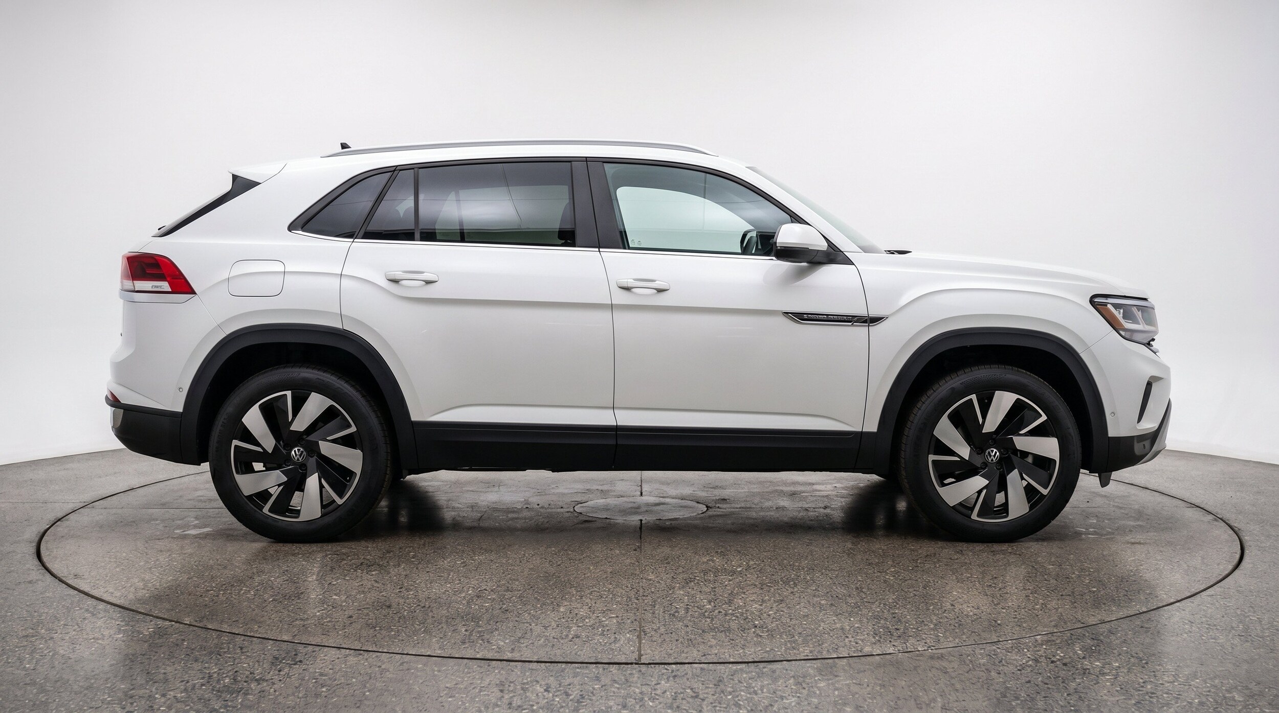 Thumbnail: 2026 Volkswagen Atlas - 9