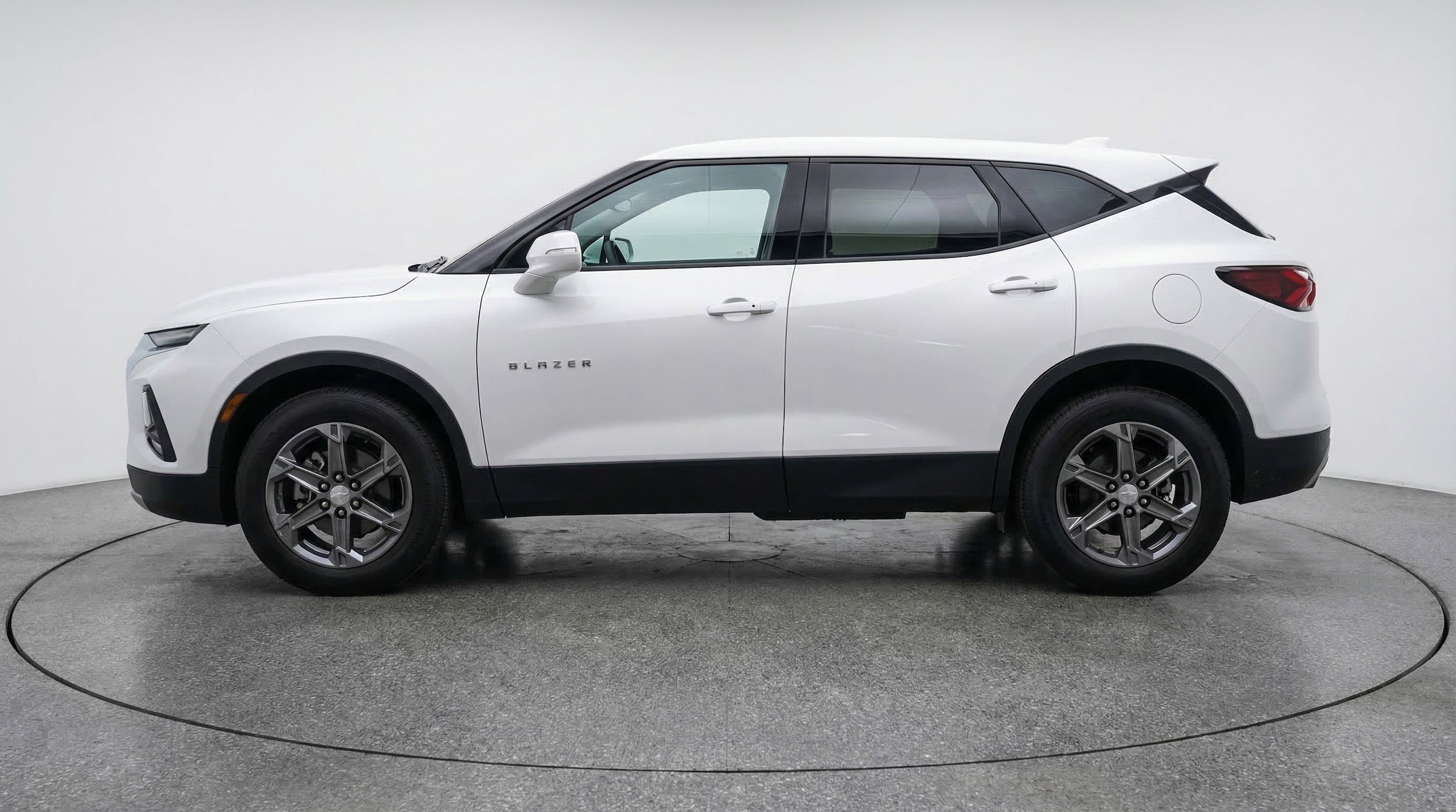 Thumbnail: 2025 Chevrolet Blazer - 3