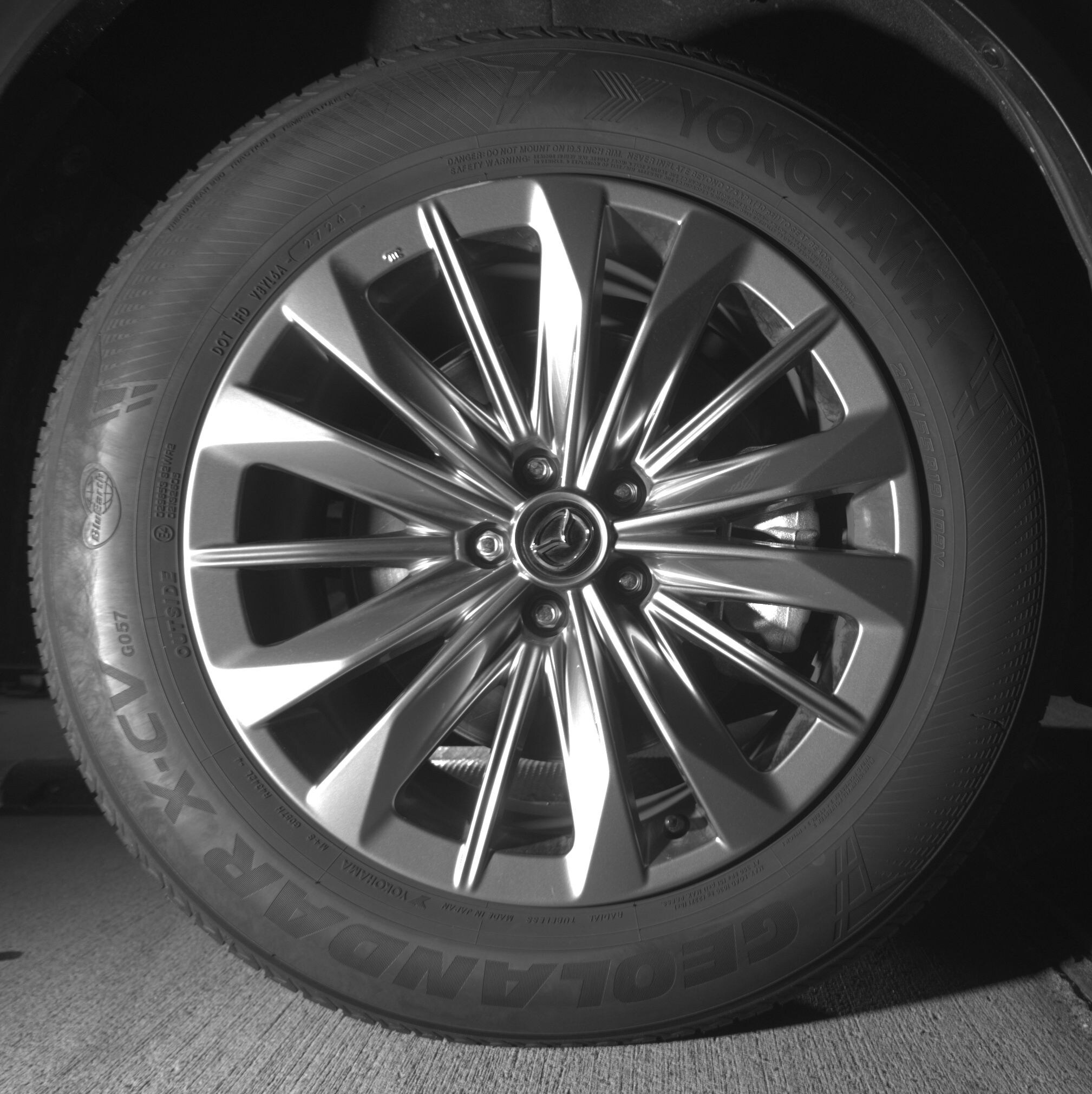 Thumbnail: 2025 Mazda CX-90 - 12