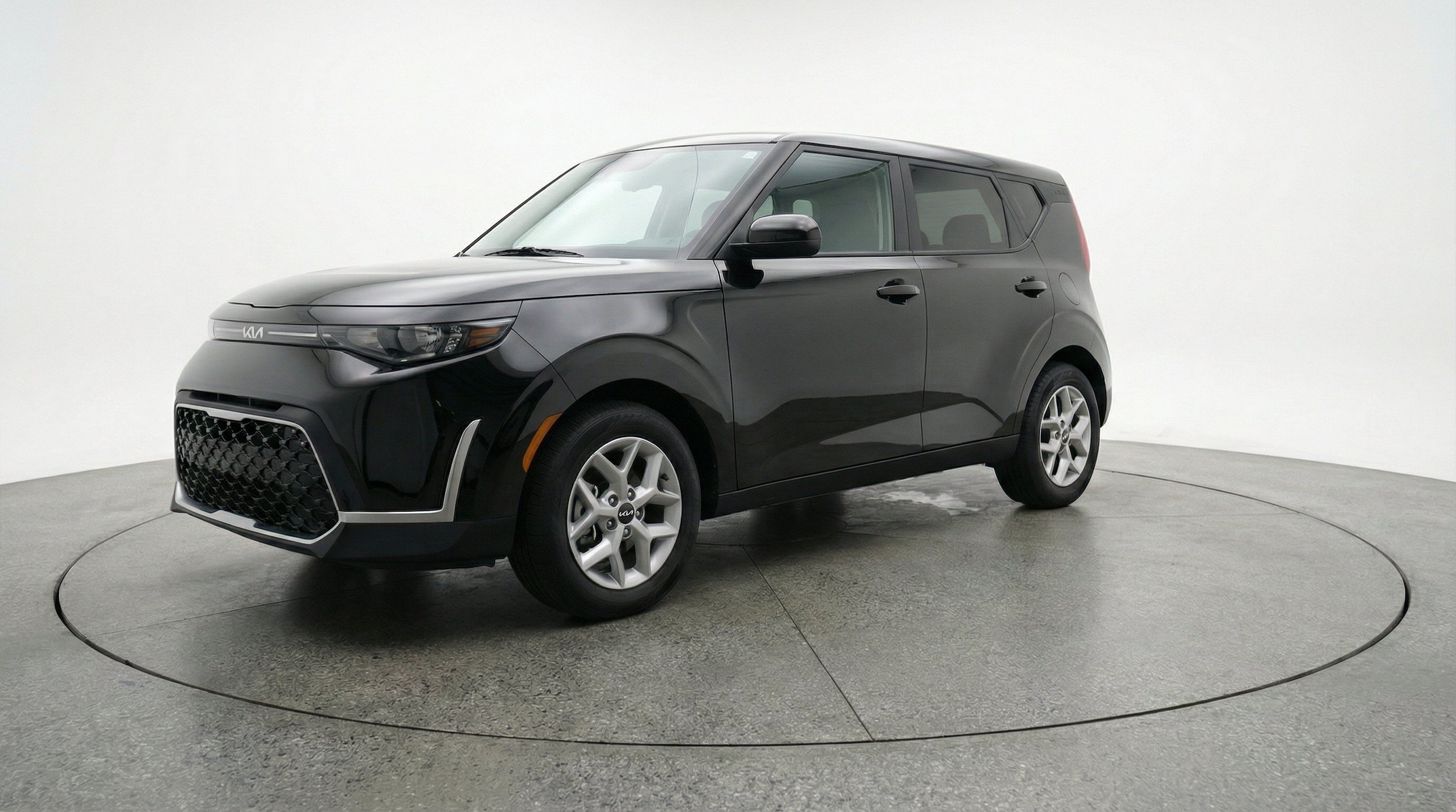 Thumbnail: 2025 Kia Soul - 3