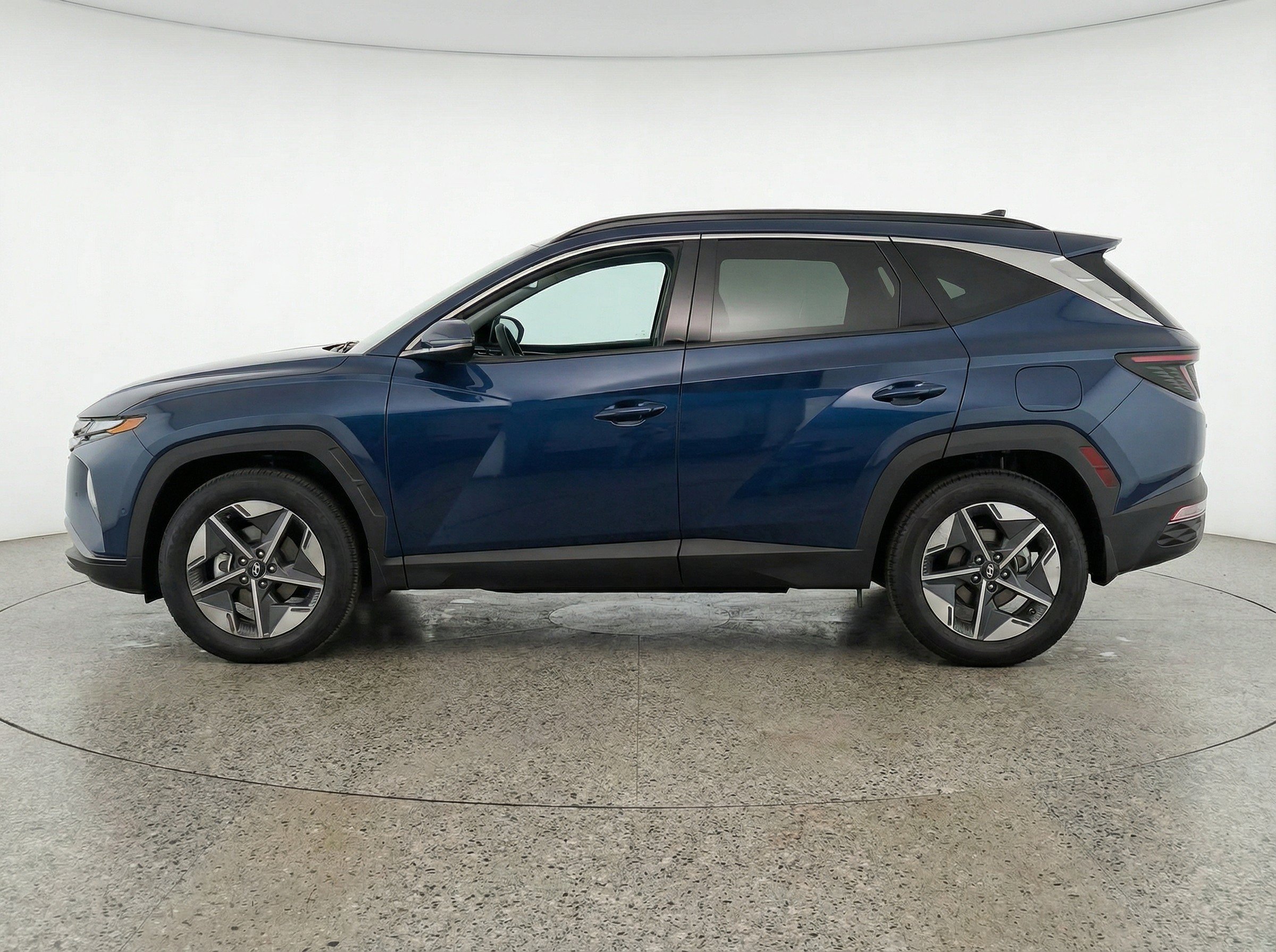 Thumbnail: 2025 Hyundai Tucson - 3