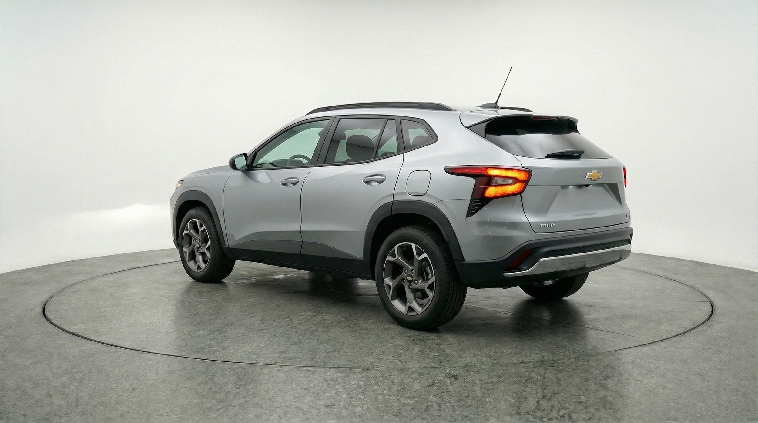 Thumbnail: 2025 Chevrolet Trax - 5