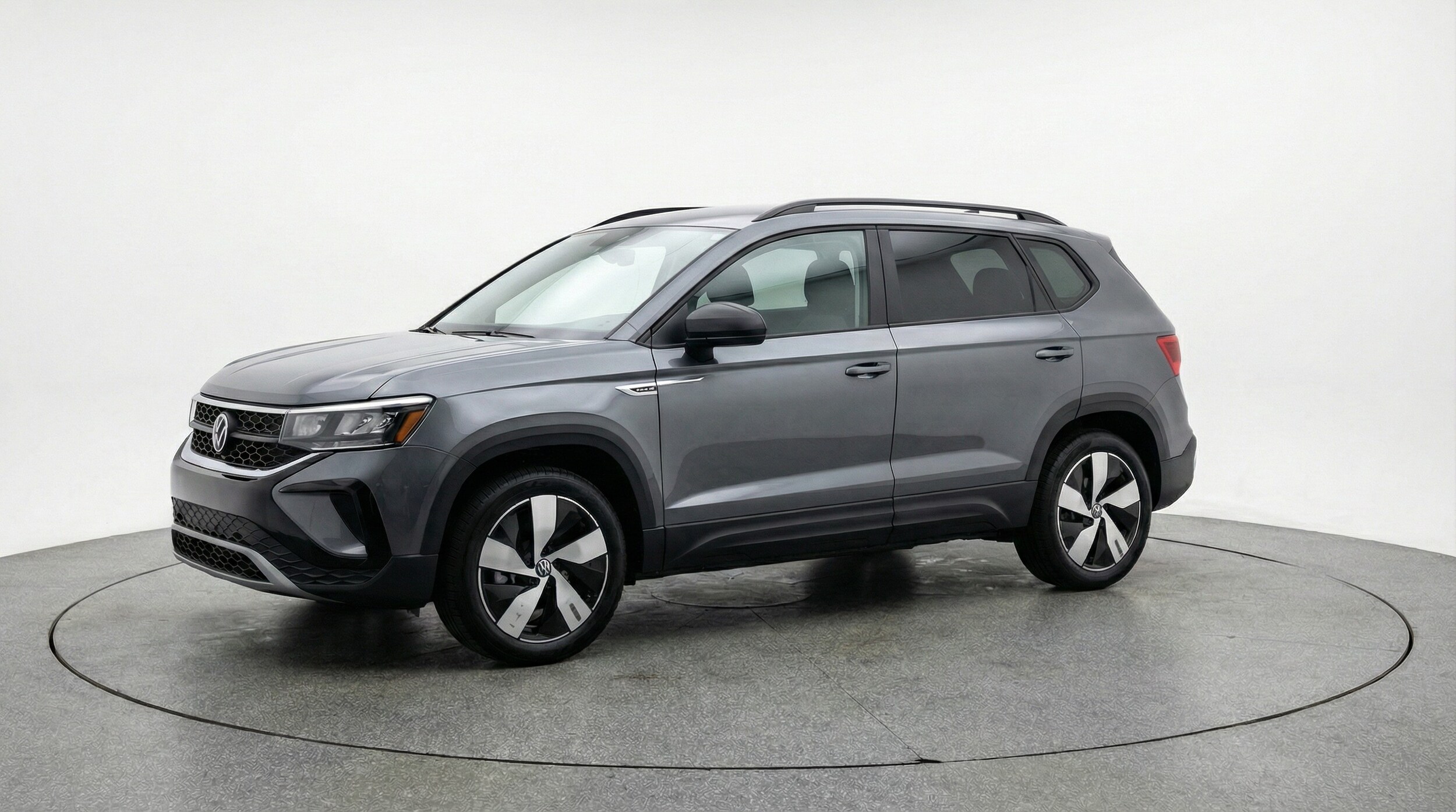 Thumbnail: 2025 Volkswagen Taos - 3