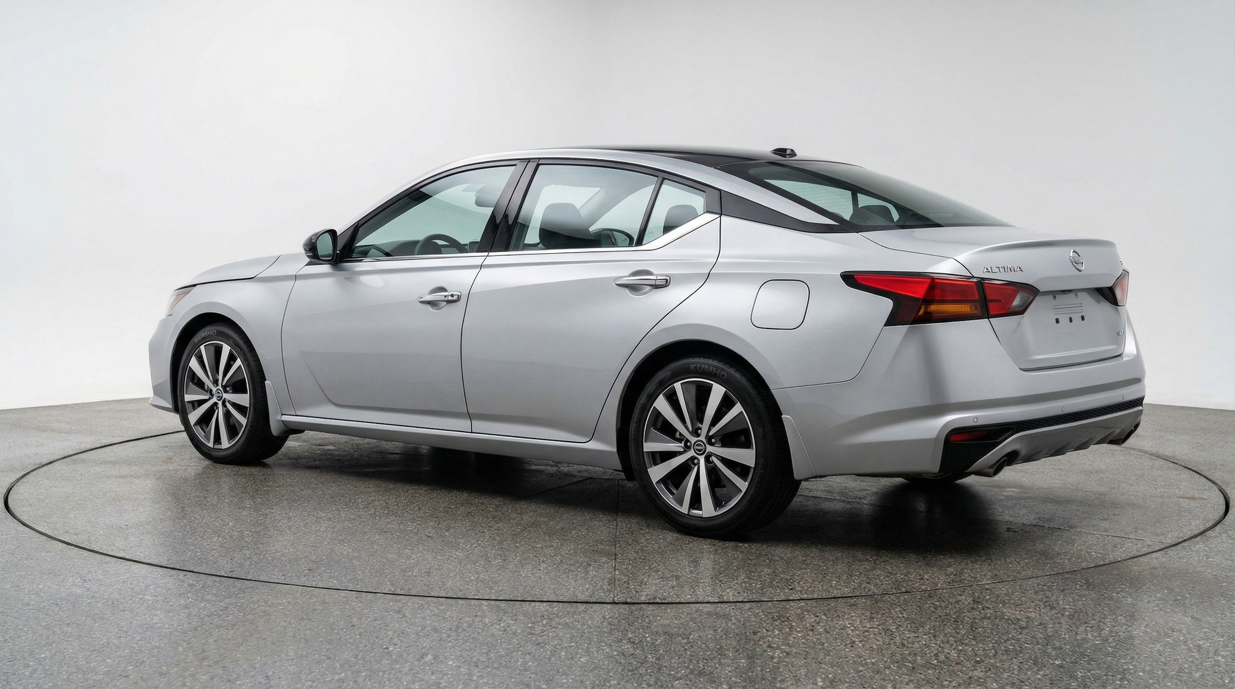 Thumbnail: 2025 Nissan Altima - 5