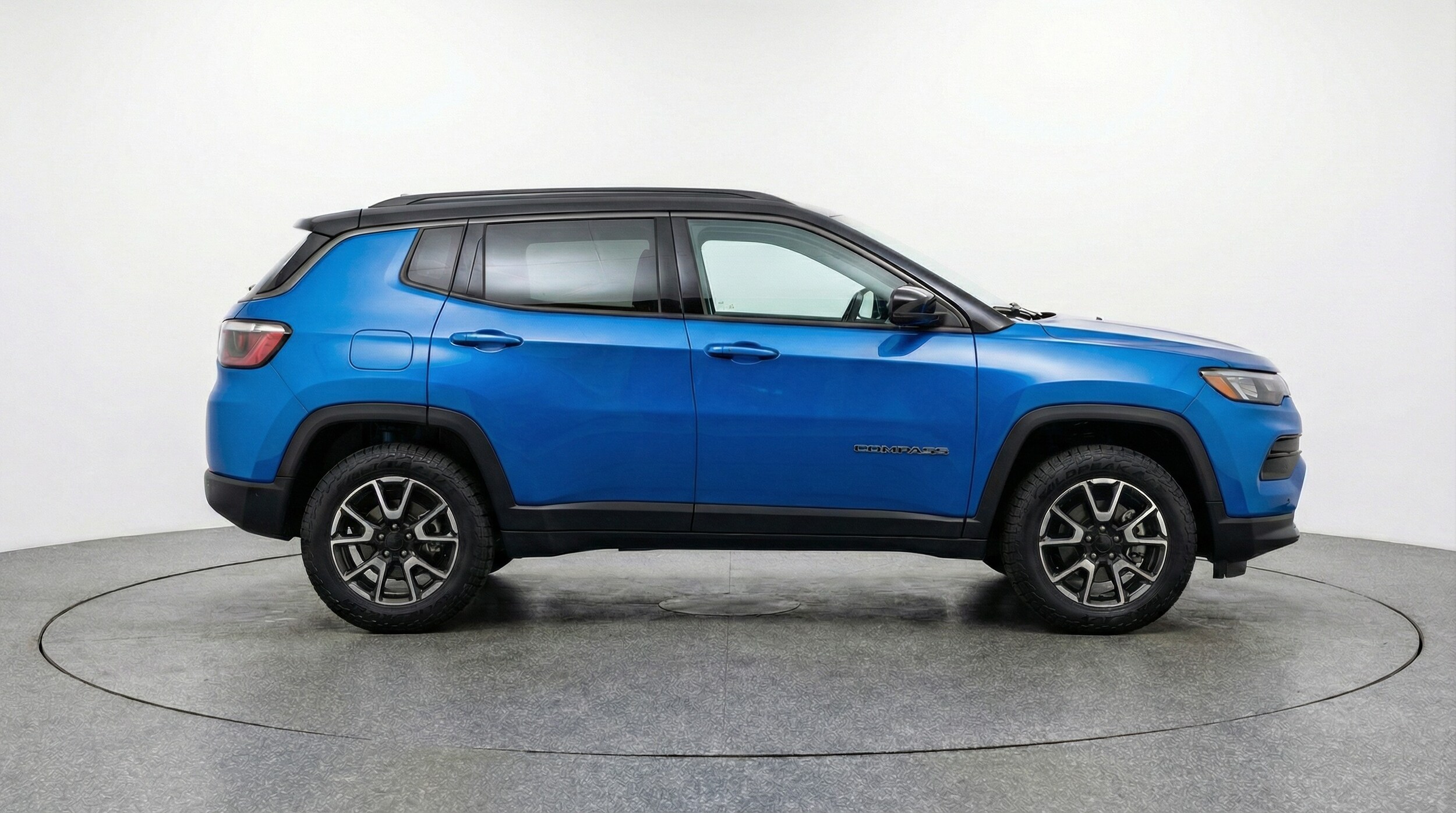 Thumbnail: 2025 Jeep Compass - 8