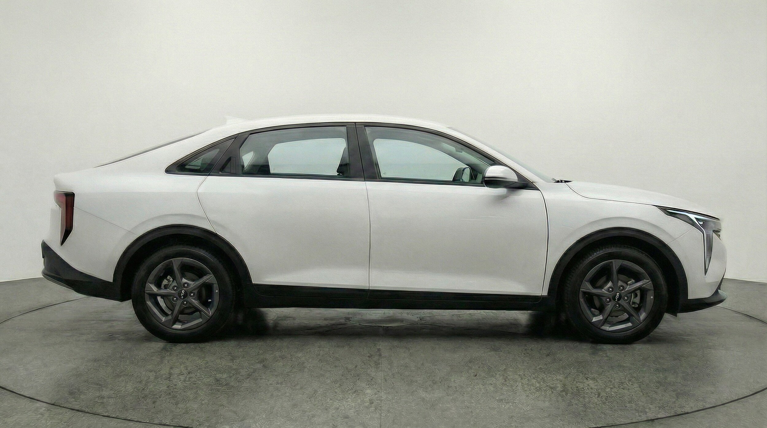 Thumbnail: 2025 Kia K4 - 9