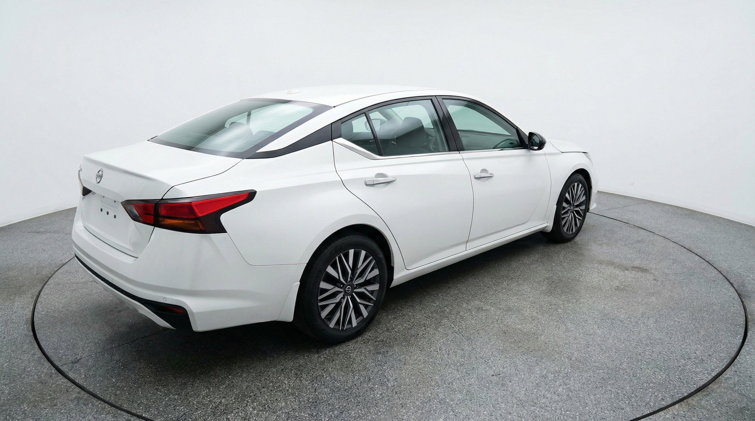 Thumbnail: 2025 Nissan Altima - 7