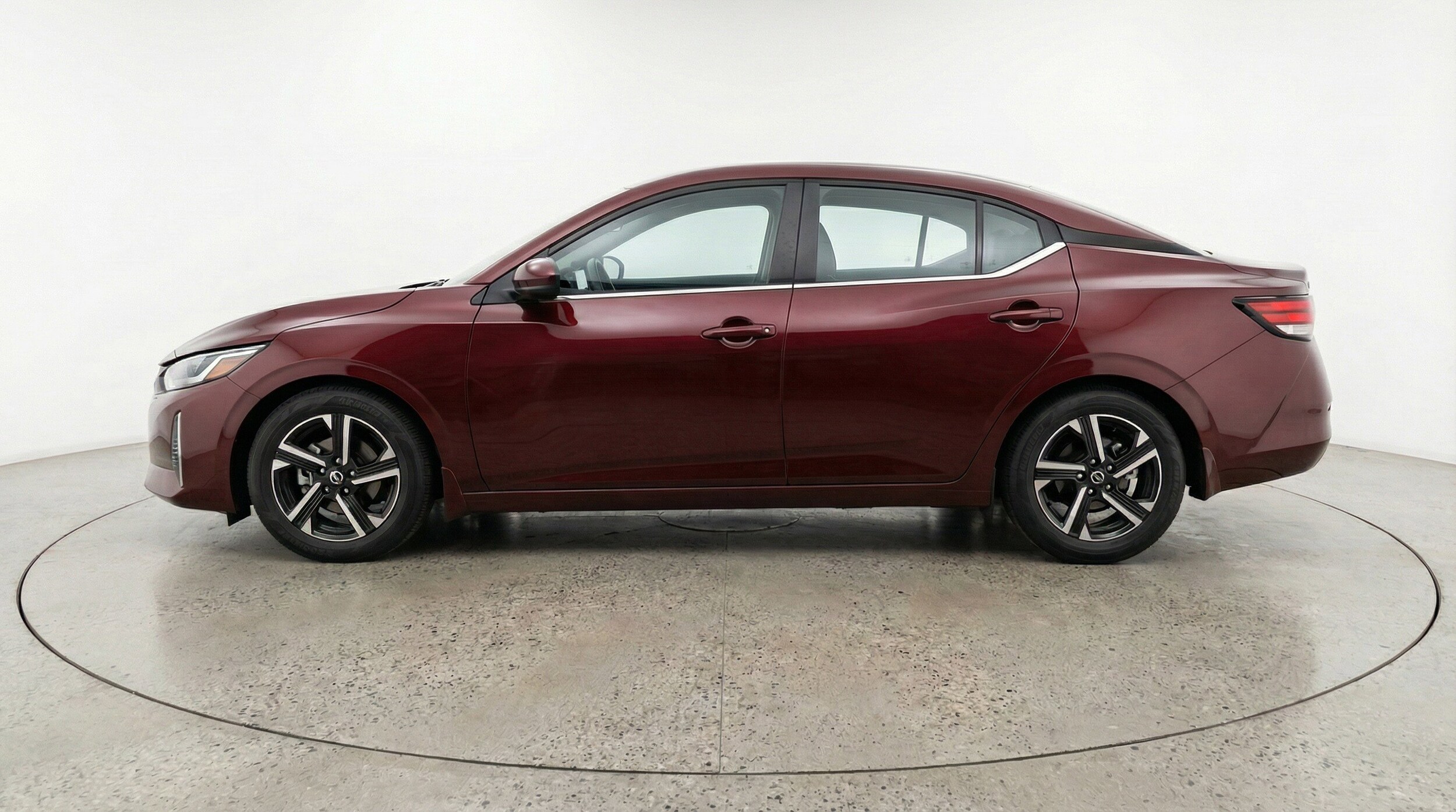 Thumbnail: 2025 Nissan Sentra - 3