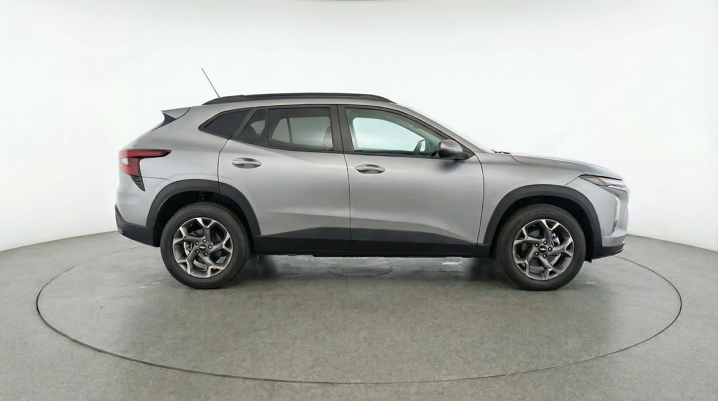 Thumbnail: 2025 Chevrolet Trax - 11