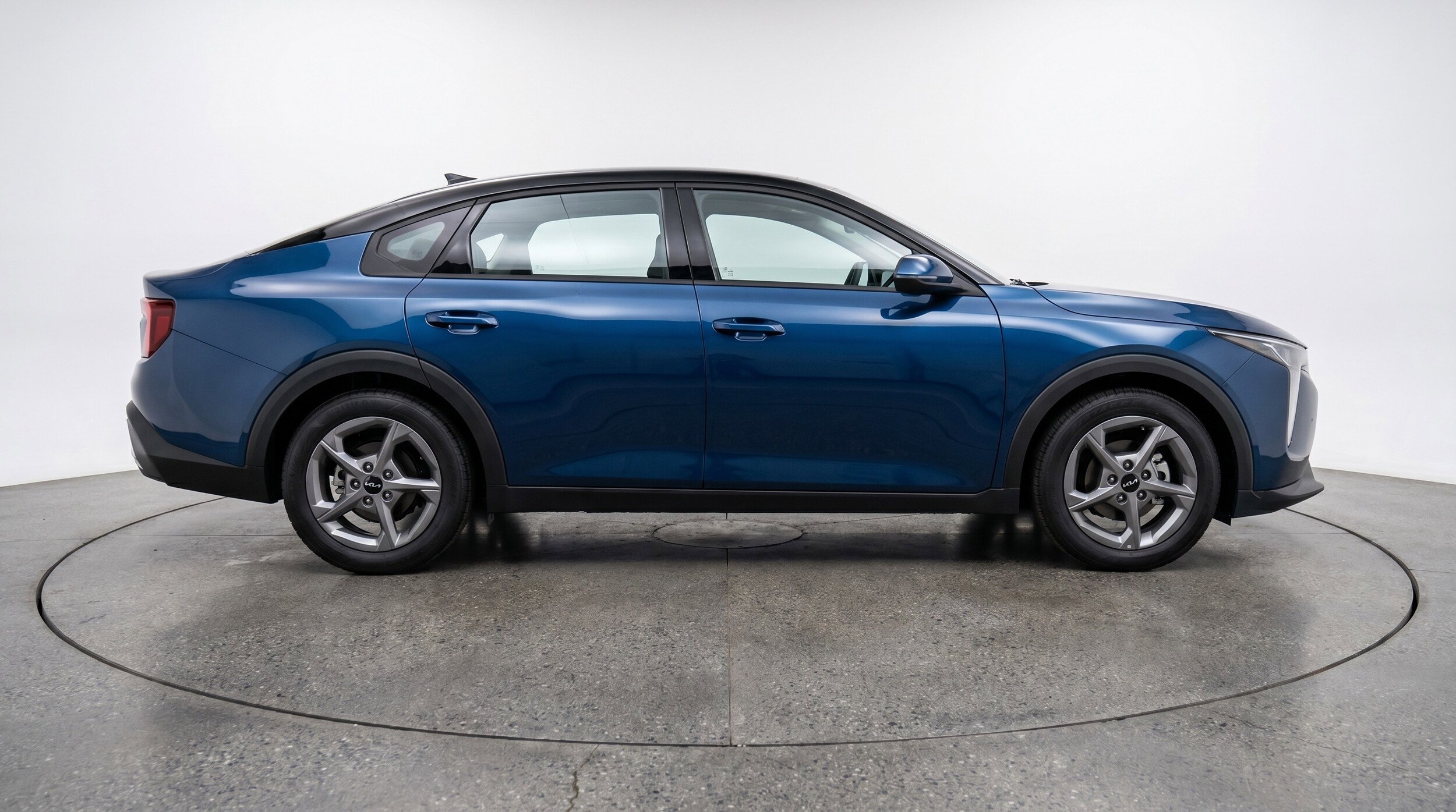 Thumbnail: 2025 Kia K4 - 9