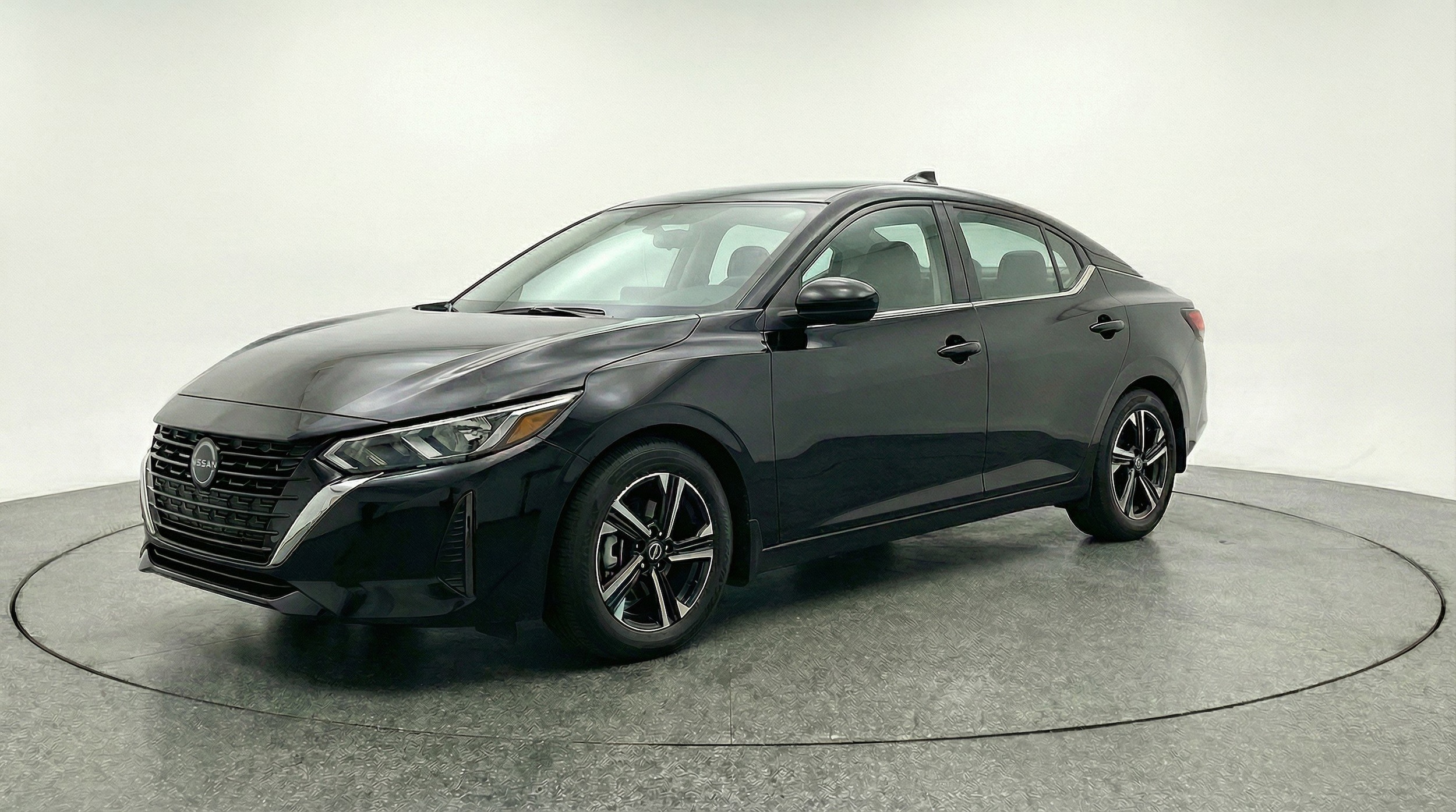 Thumbnail: 2025 Nissan Sentra - 2