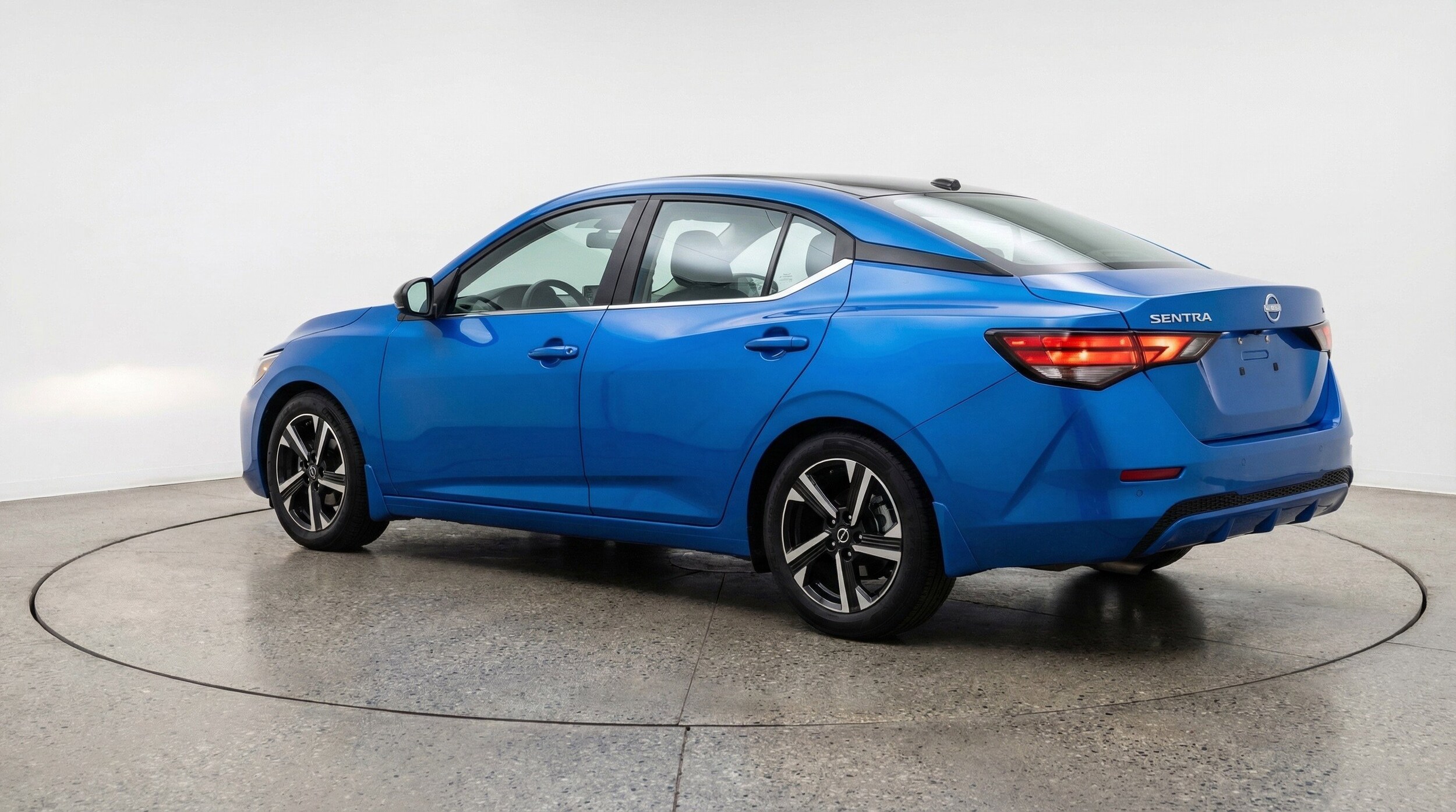 Thumbnail: 2025 Nissan Sentra - 5