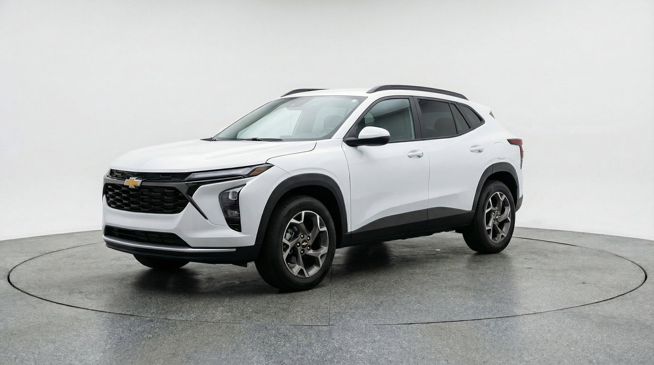 Thumbnail: 2025 Chevrolet Trax - 2