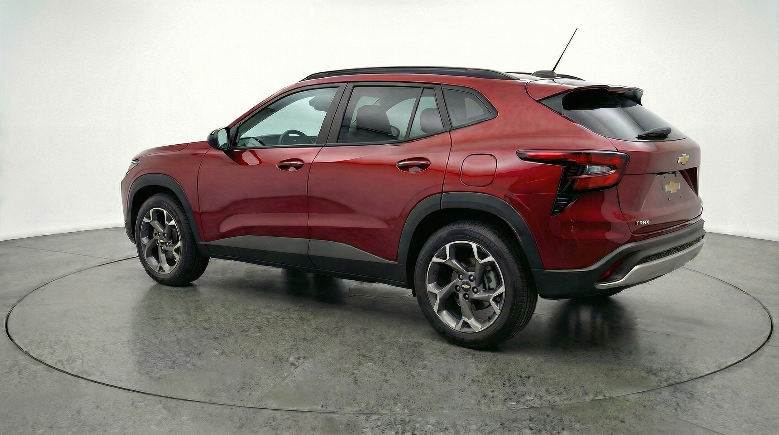 Thumbnail: 2025 Chevrolet Trax - 5