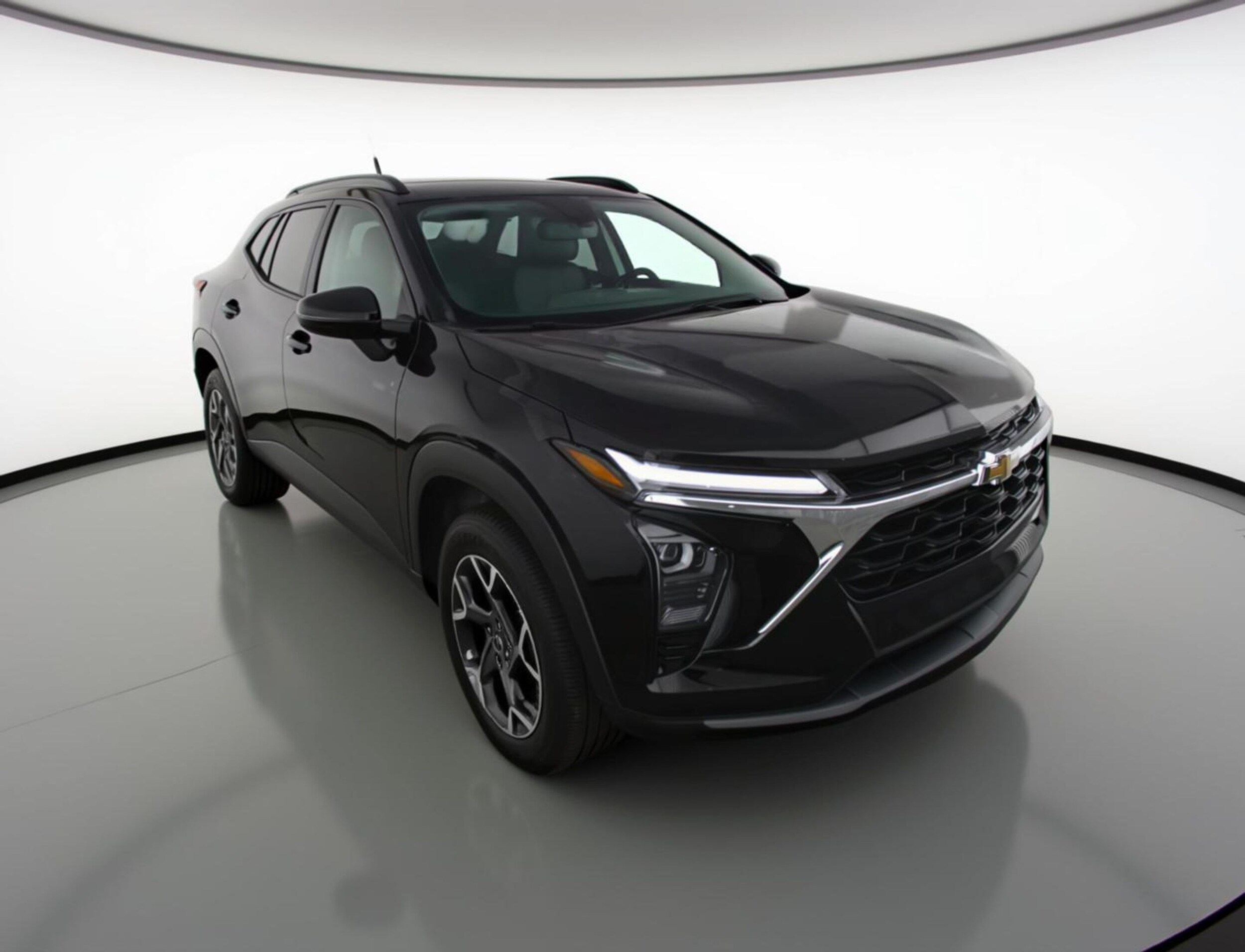 Thumbnail: 2025 Chevrolet Trax - 1