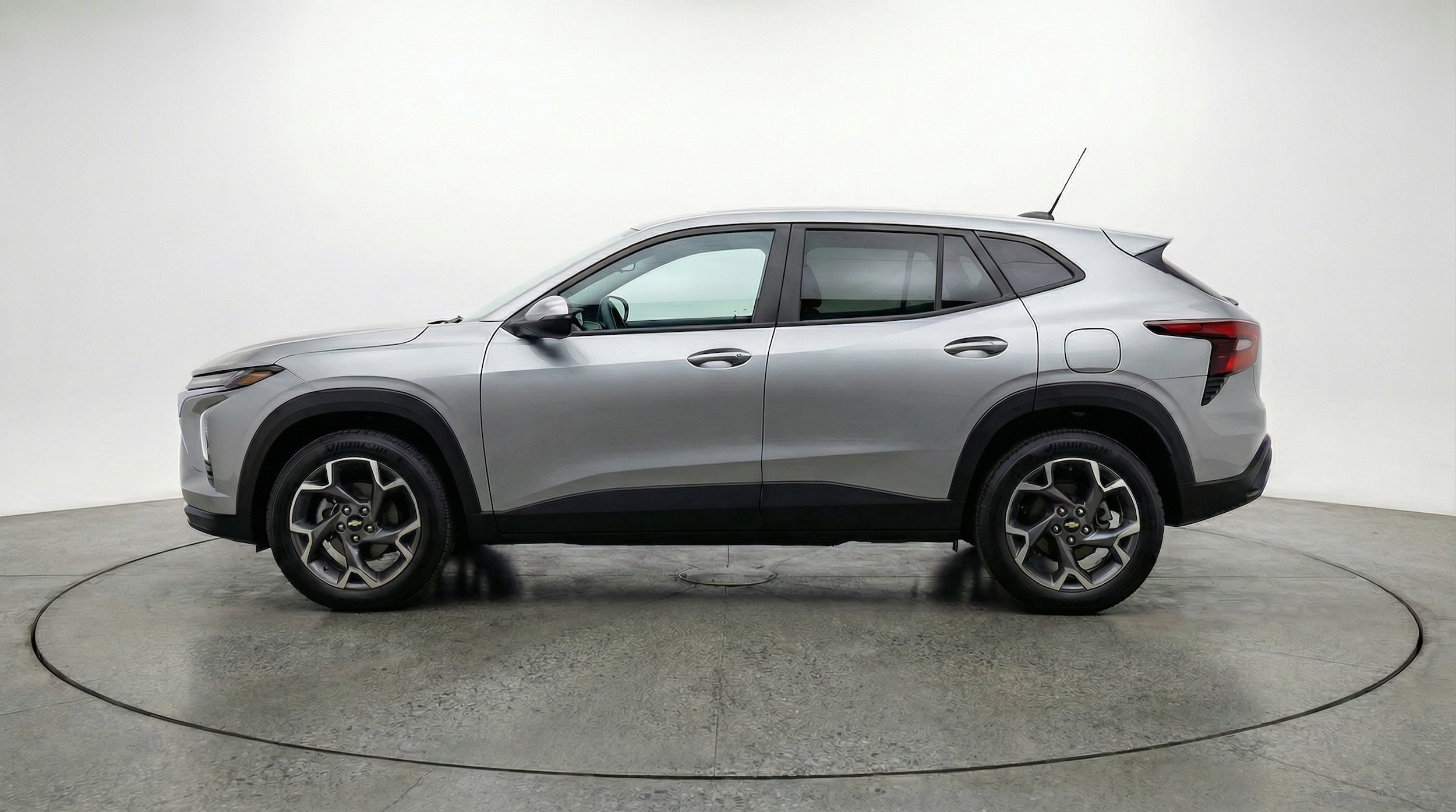 Thumbnail: 2025 Chevrolet Trax - 4