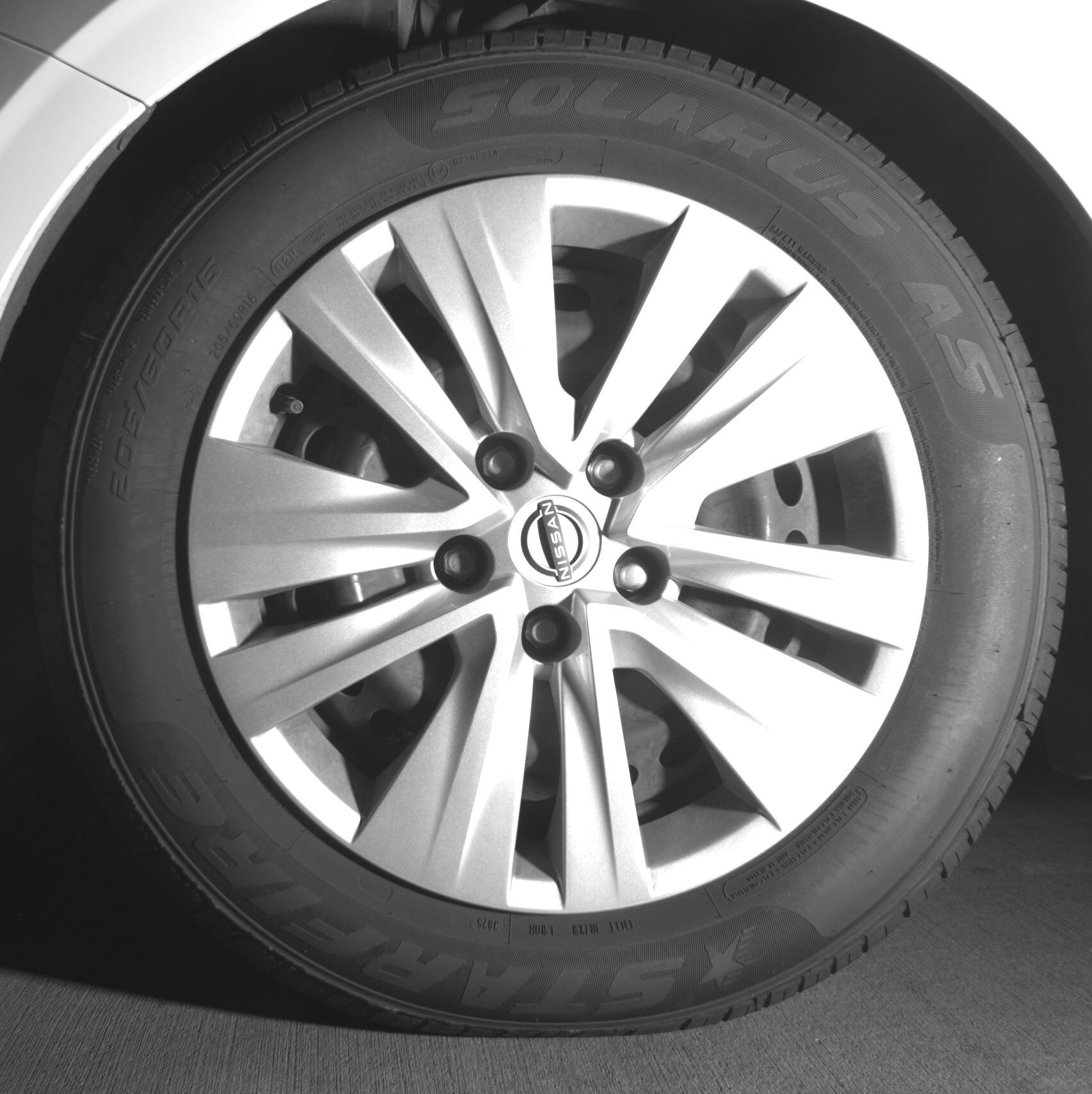 Thumbnail: 2025 Nissan Sentra - 9