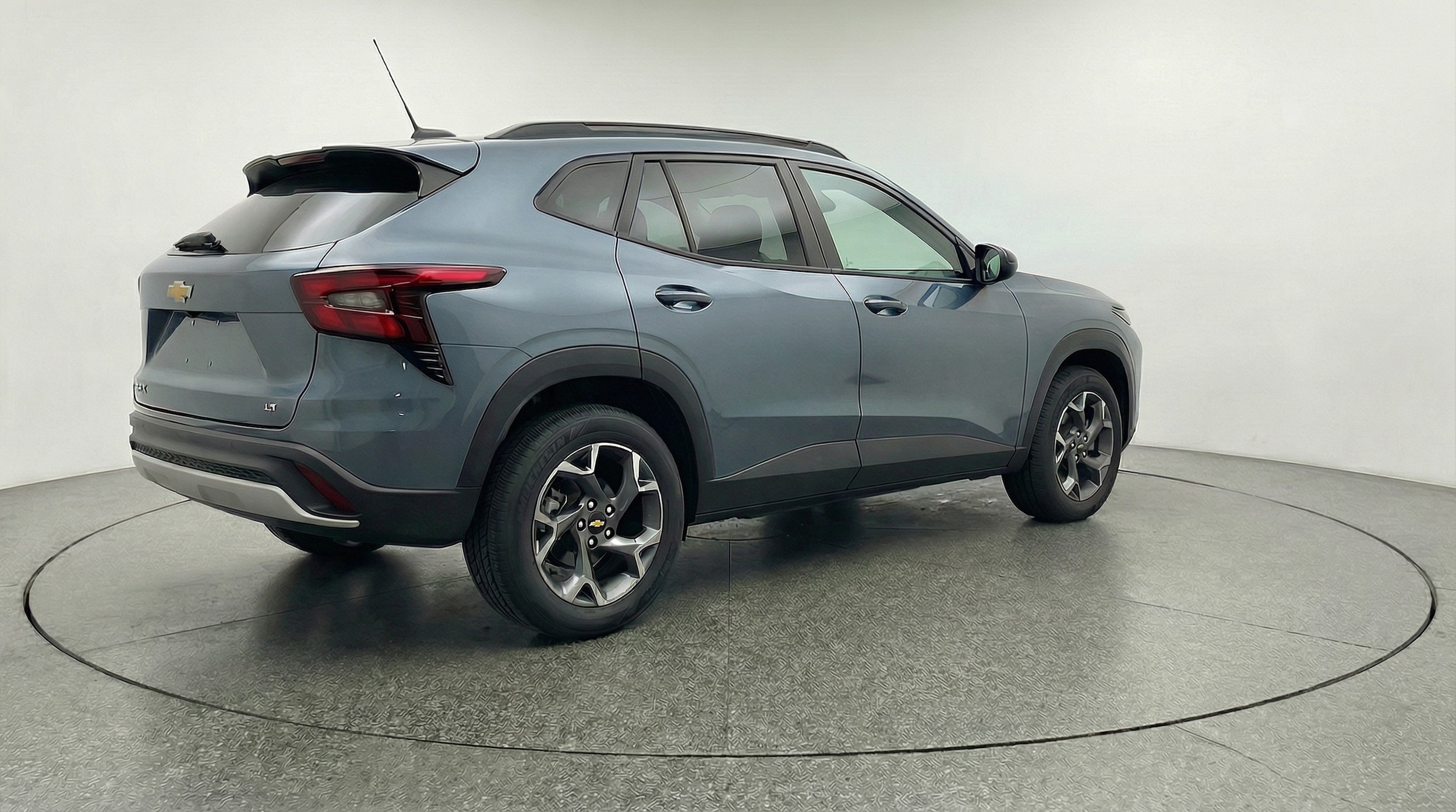 Thumbnail: 2025 Chevrolet Trax - 7