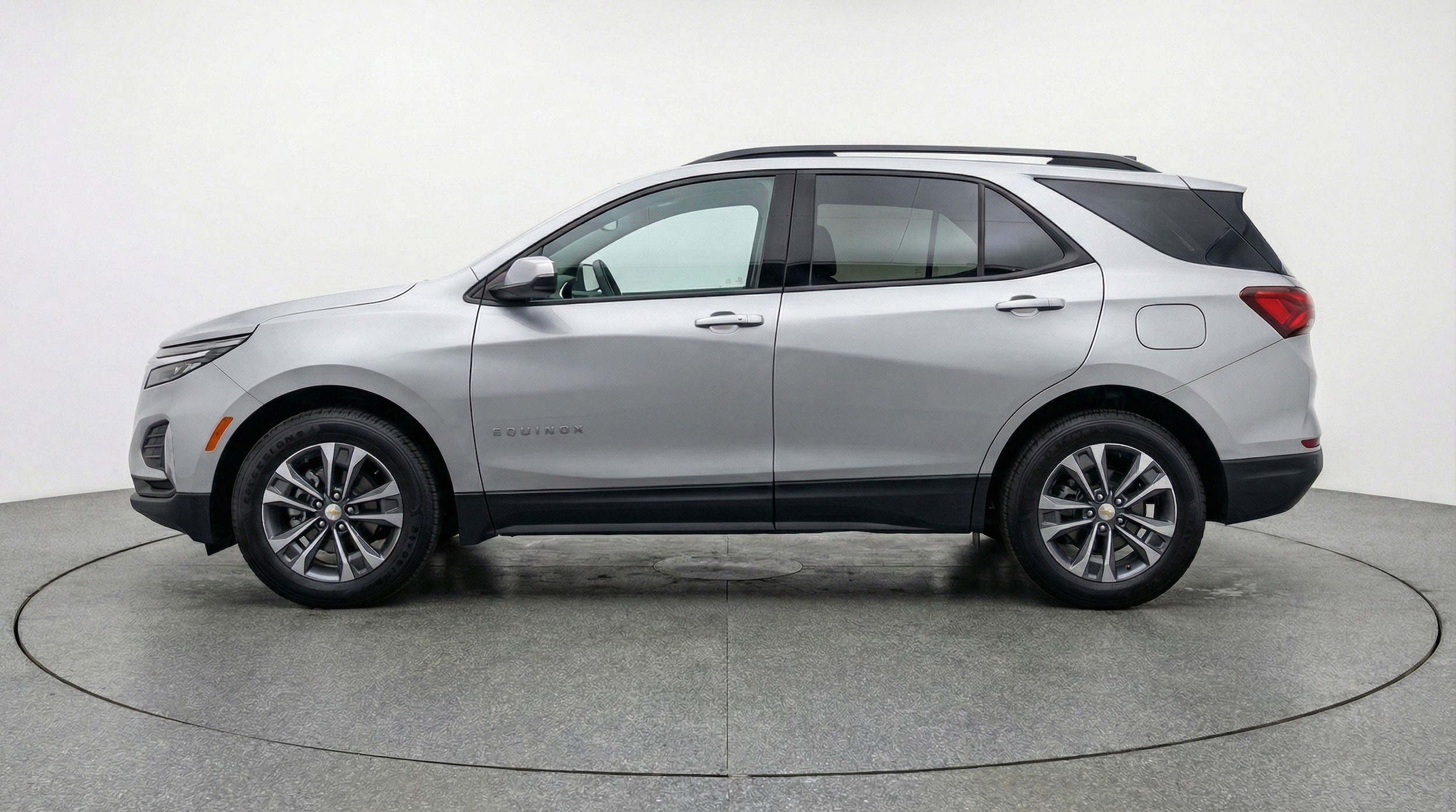 Thumbnail: 2025 Chevrolet Equinox - 3