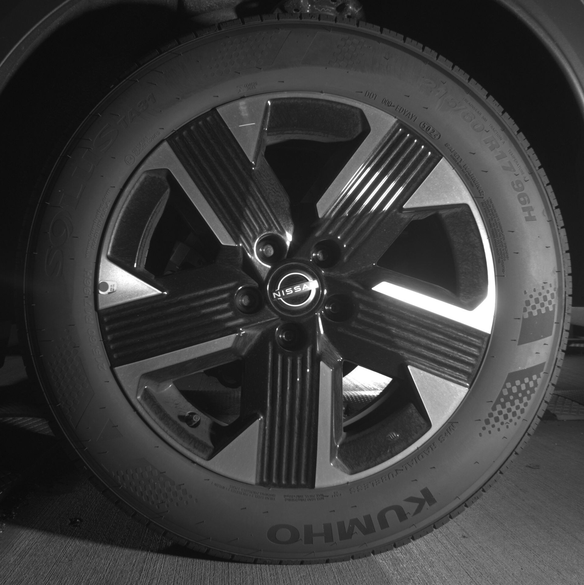 Thumbnail: 2025 Nissan Kicks - 11