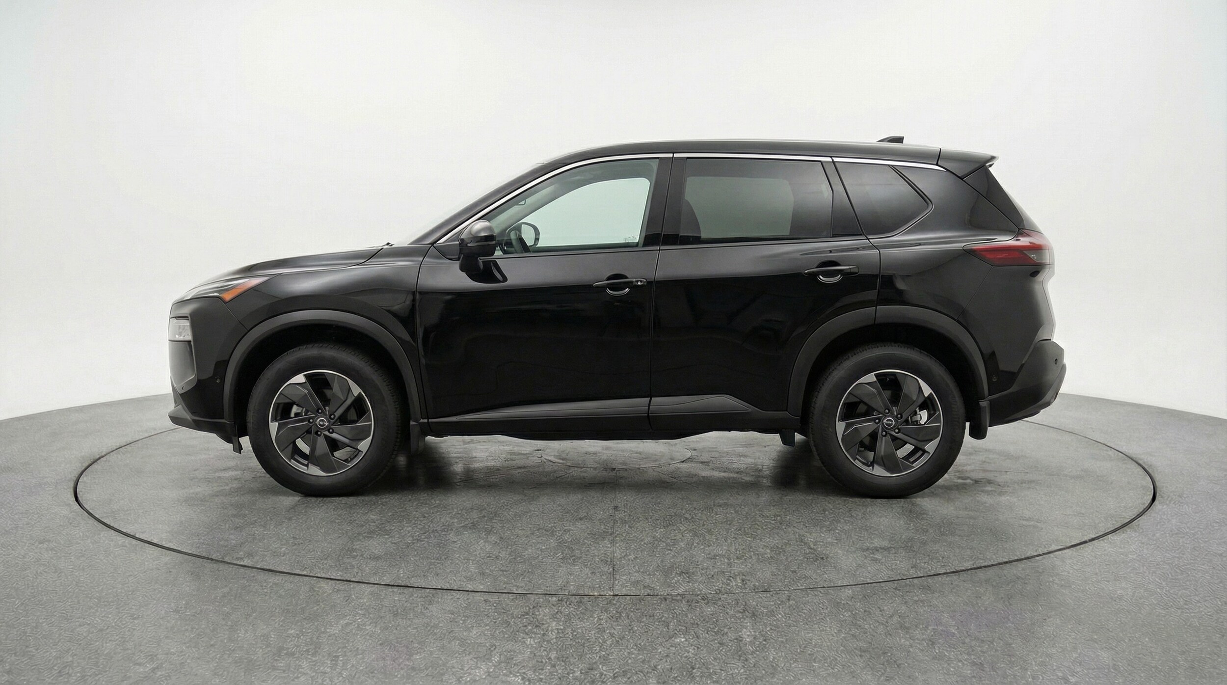 Thumbnail: 2025 Nissan Rogue - 4