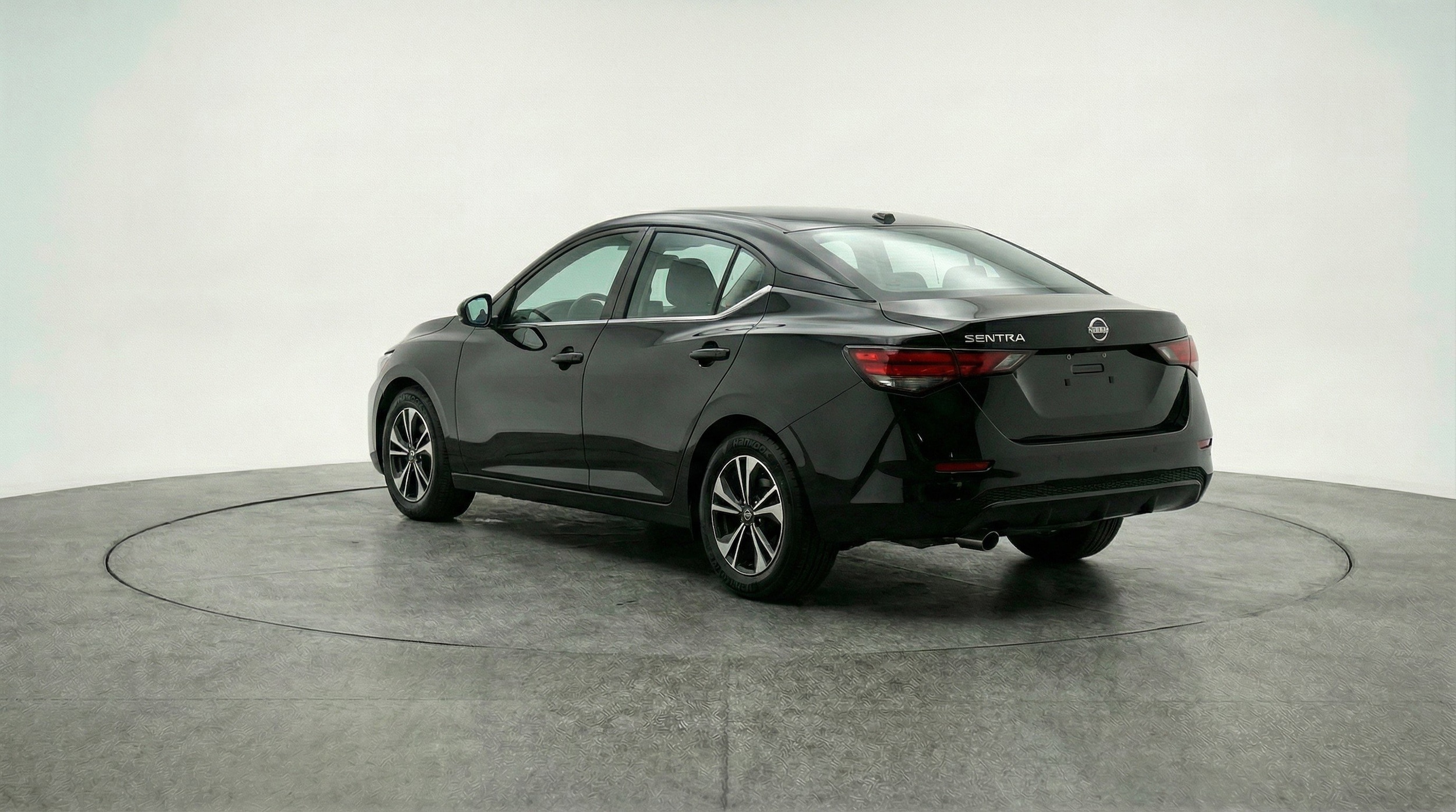 Thumbnail: 2025 Nissan Sentra - 5