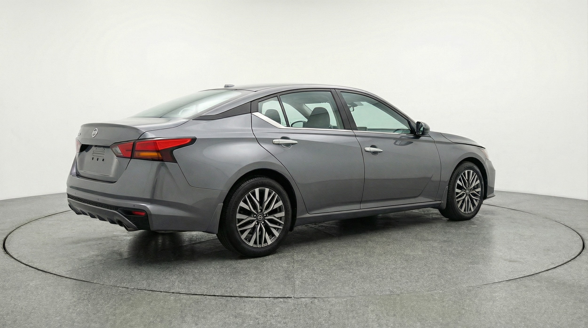 Thumbnail: 2025 Nissan Altima - 7