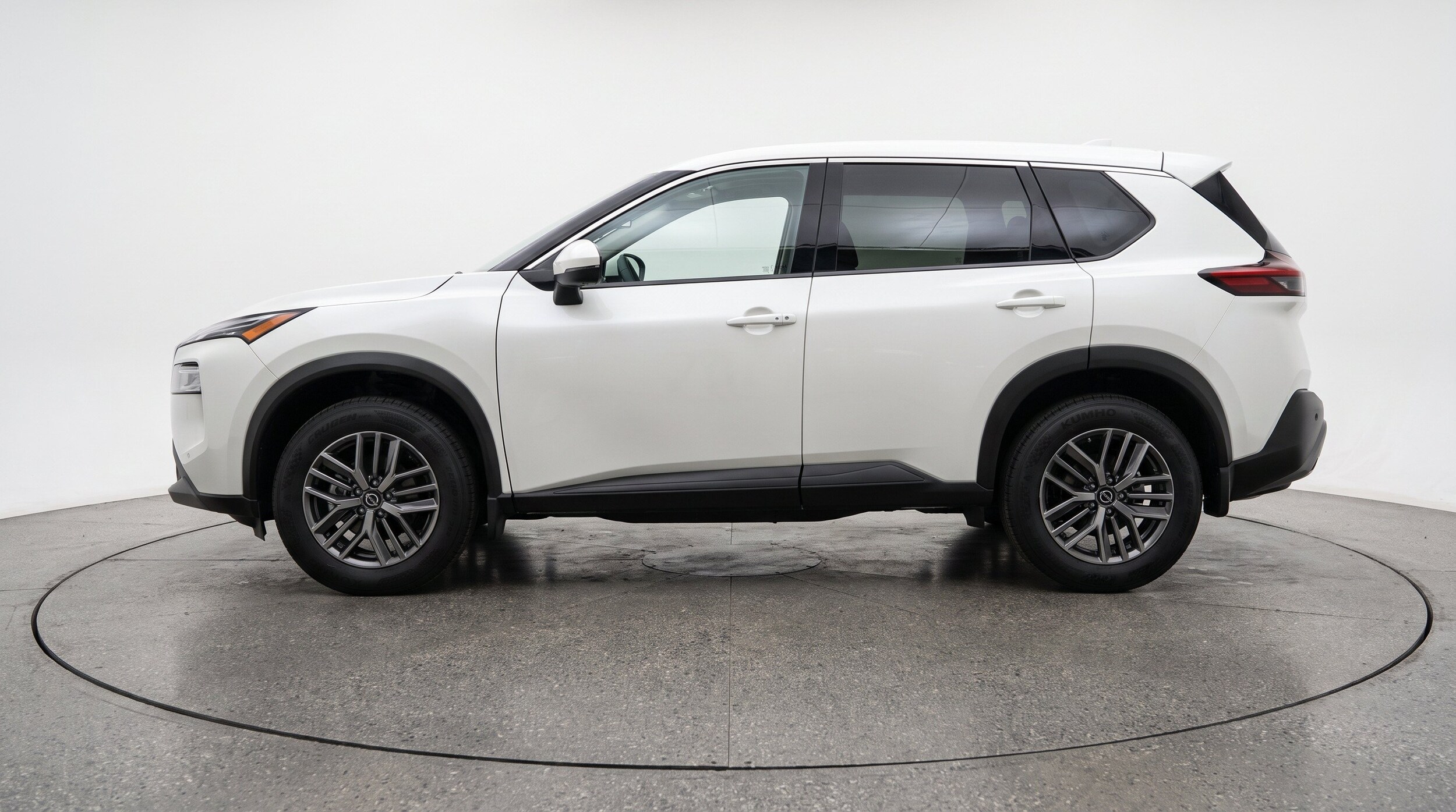 Thumbnail: 2026 Nissan Rogue - 3